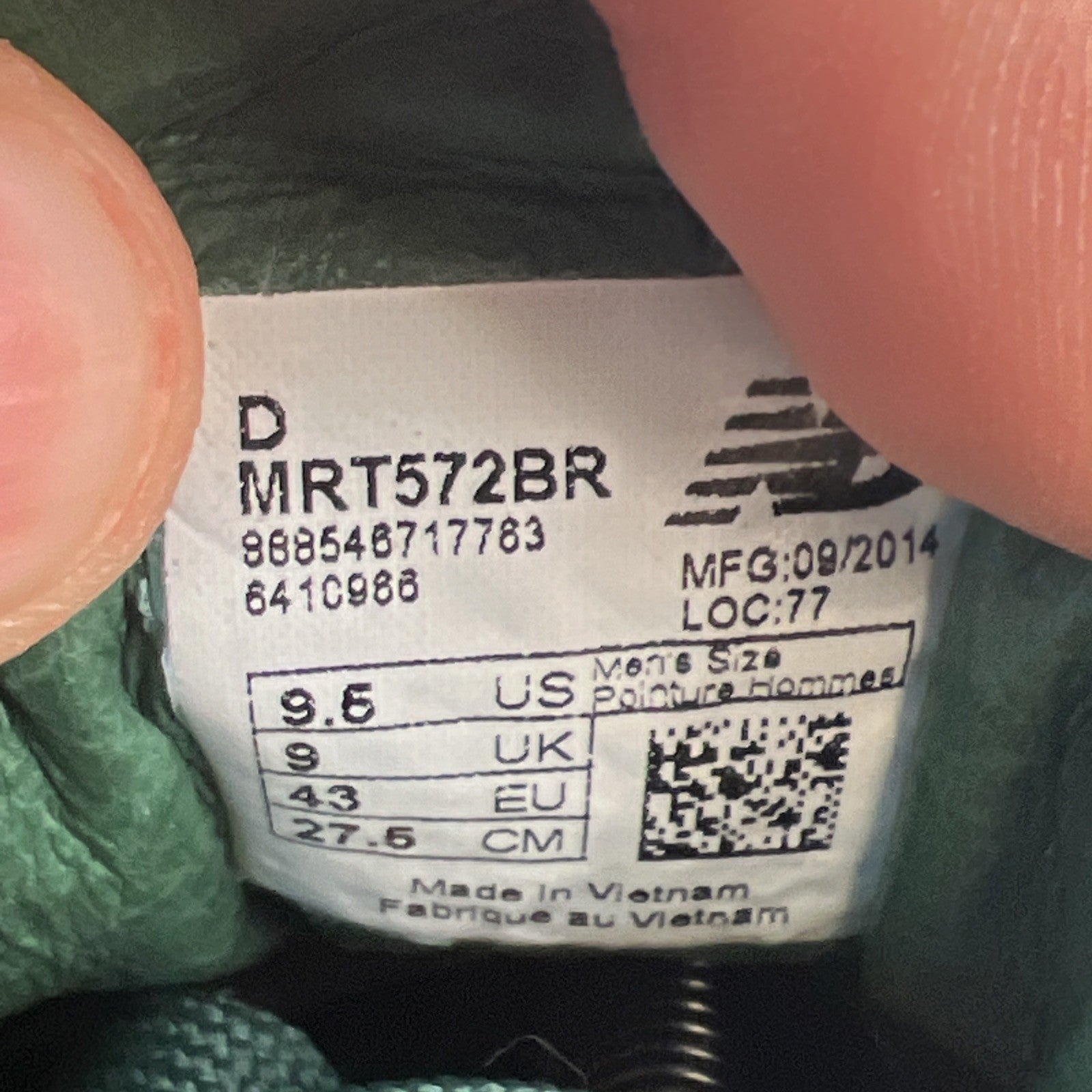 Size 9.5 - New Balance 572 Burn Rubber (MRT572BR)