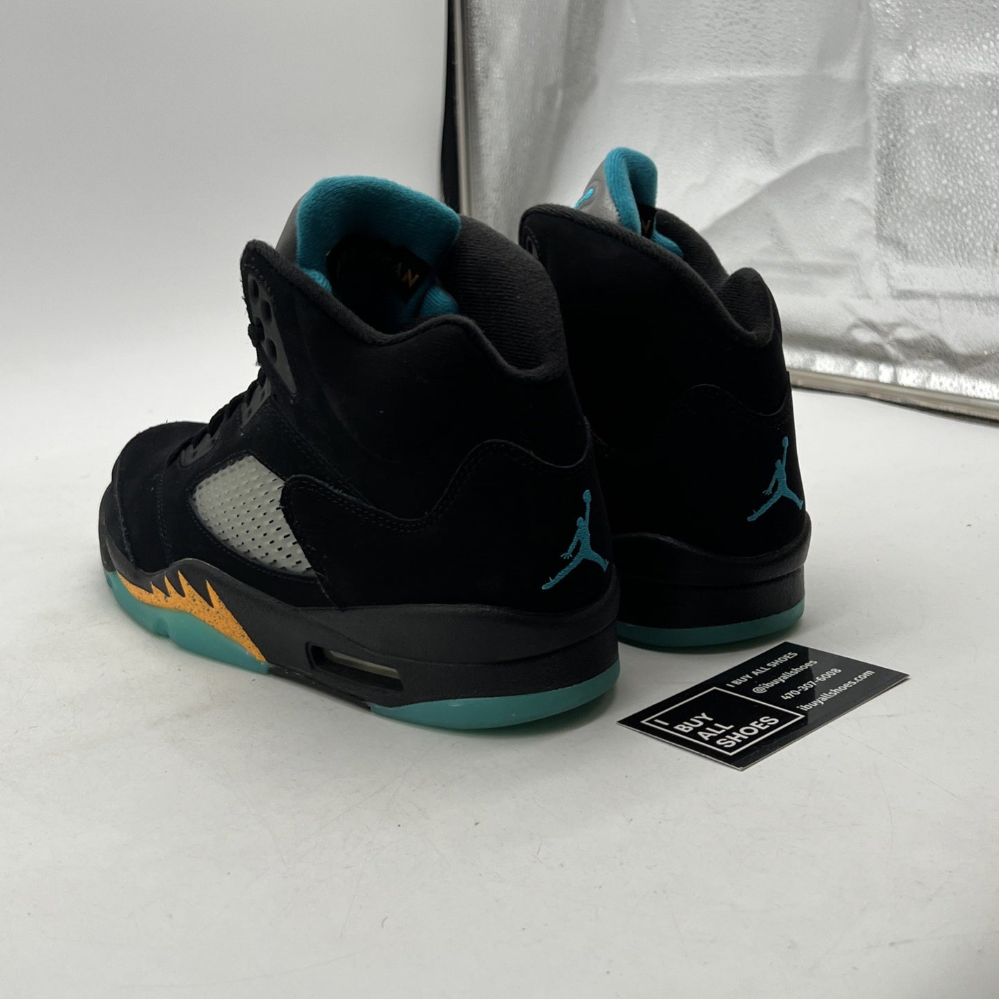 Size 8.5 - Air Jordan 5 Retro Mid Aqua (DD0587-047)