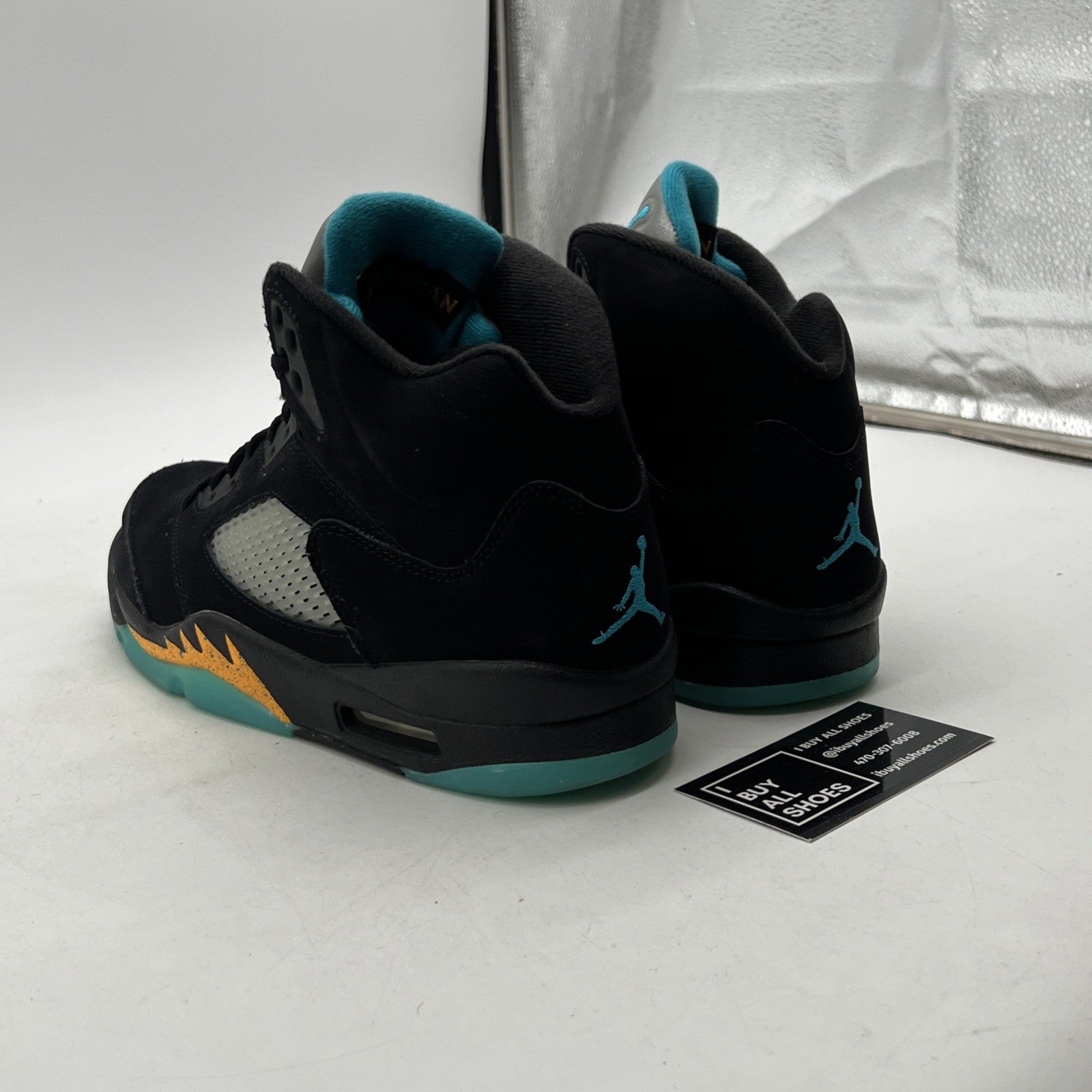 Size 8.5 - Air Jordan 5 Retro Mid Aqua (DD0587-047)