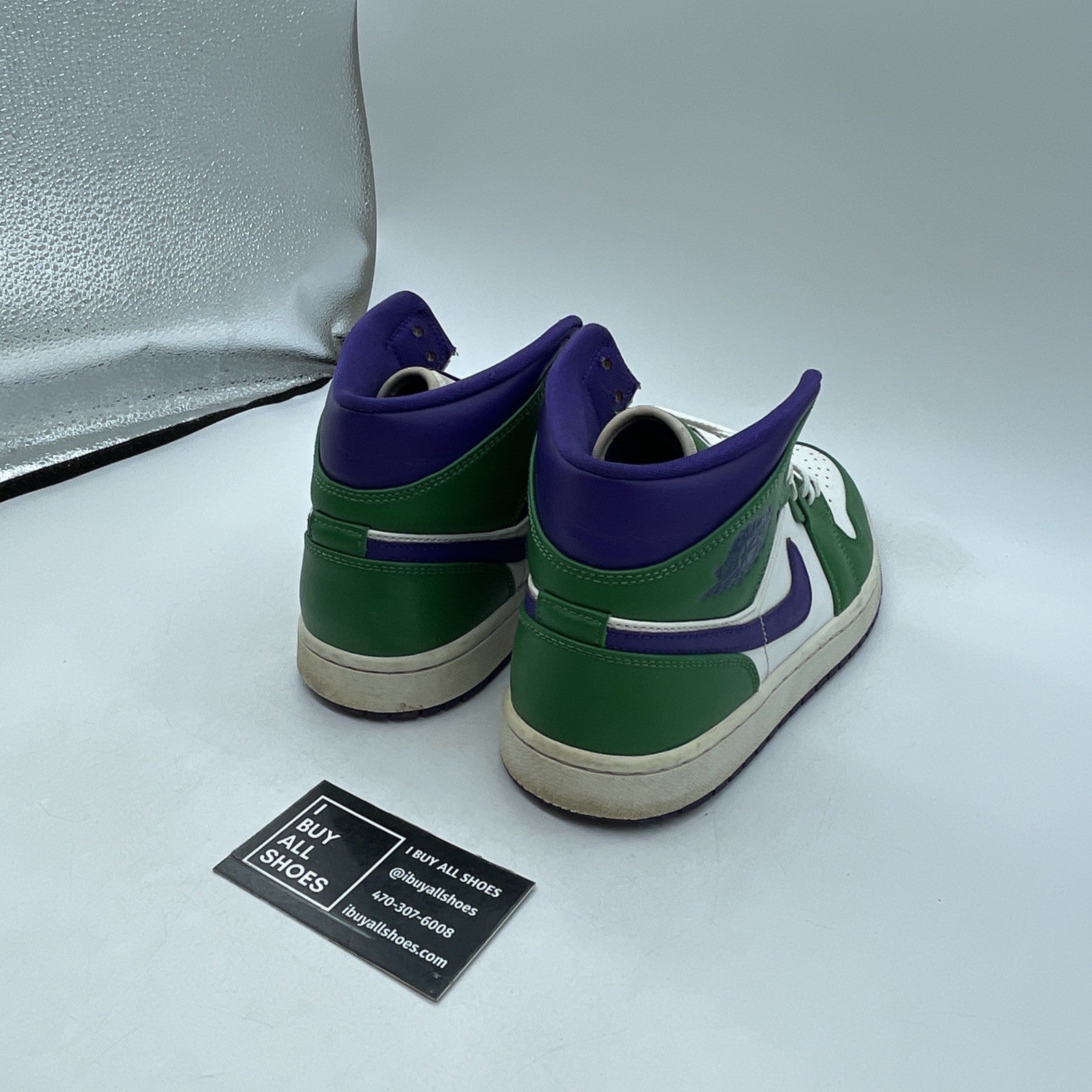 Size 8 - Air Jordan 1 Mid Hulk (554724-300)