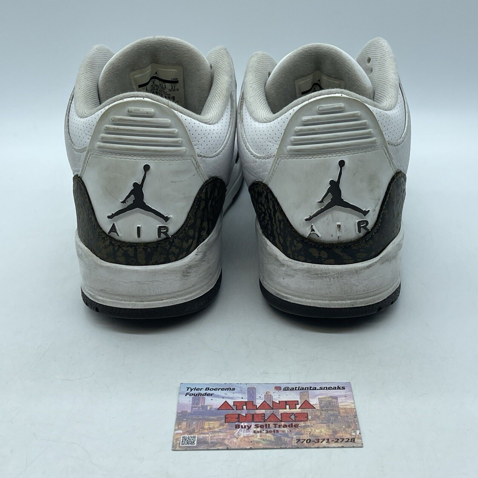 Size 9 - Air Jordan 3 Retro 2018 Mocha White Leather Brown Suede (136064-122)