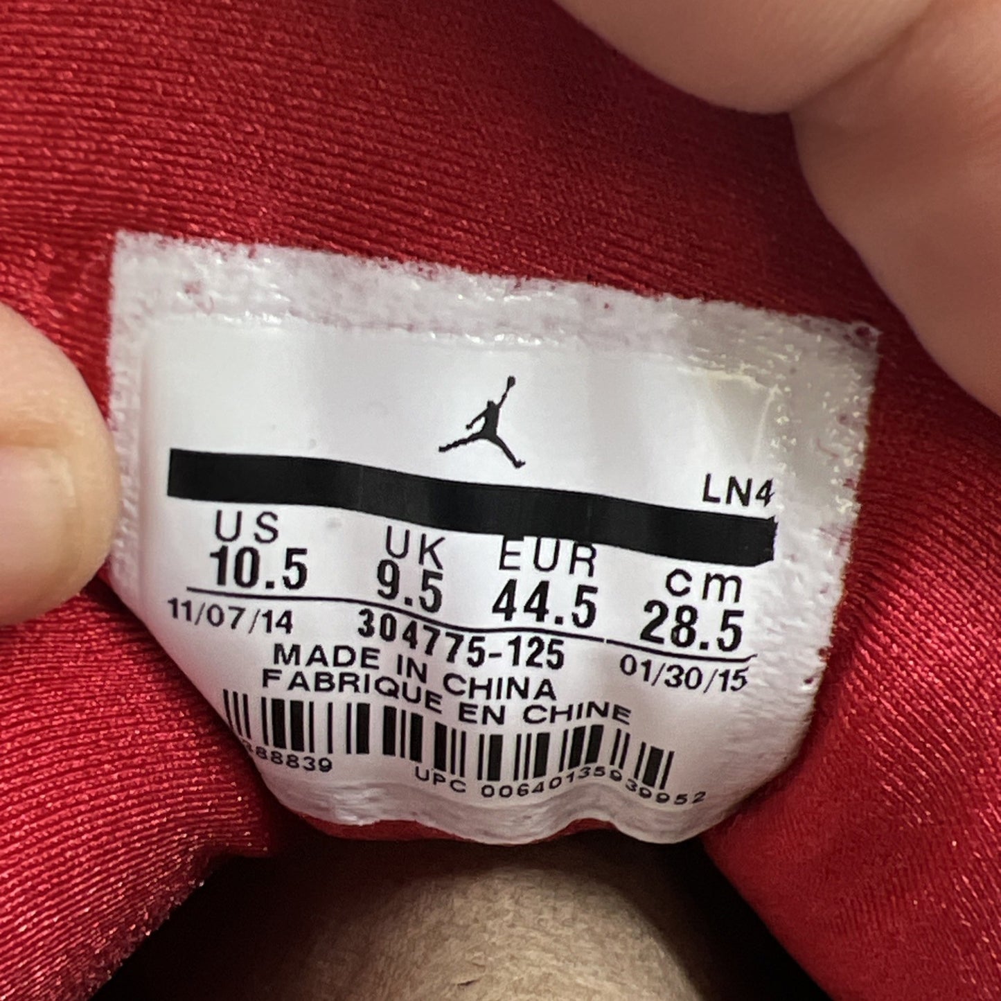 Size 10.5 - Air Jordan 7 Retro 2015 Hare (304775-125)