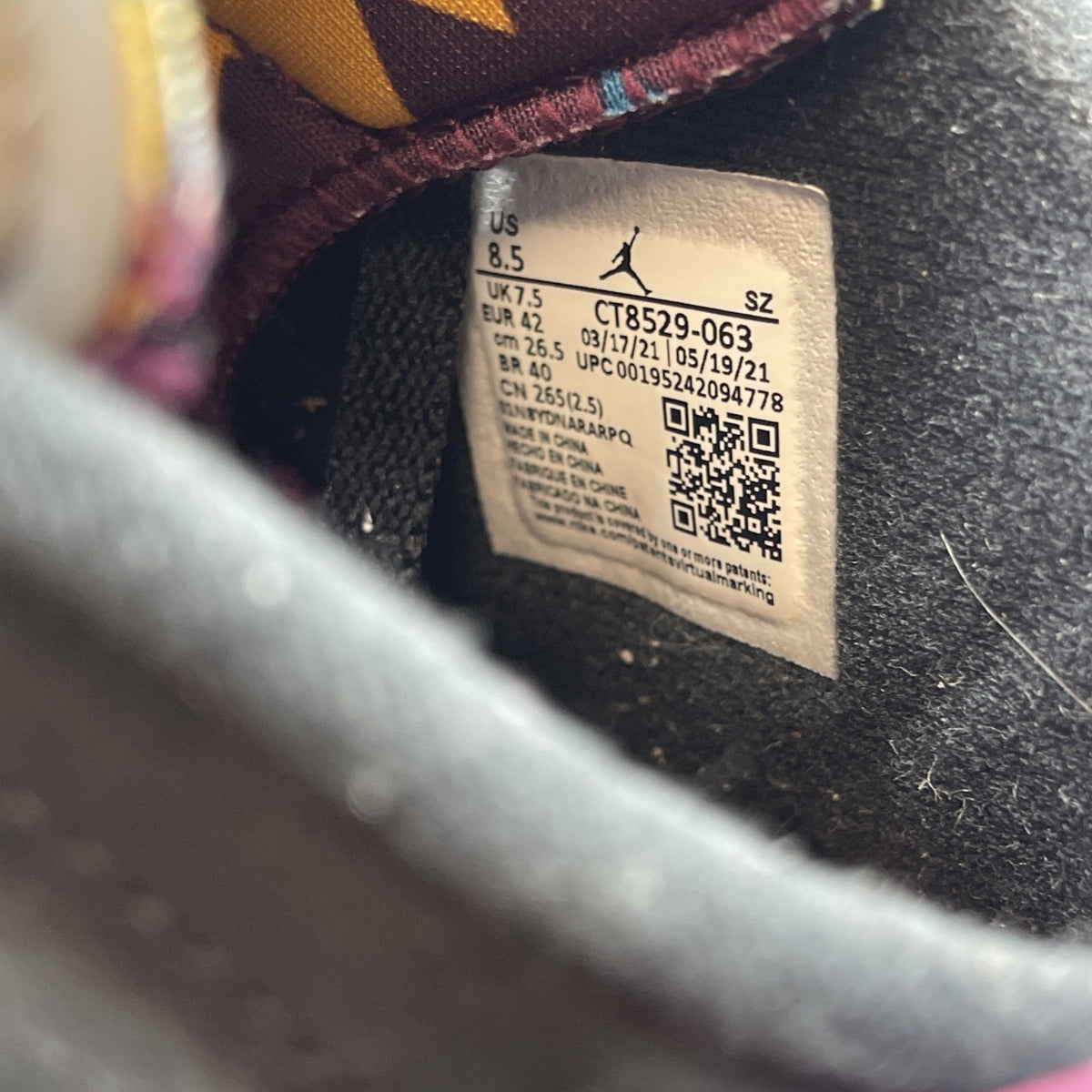 Size 8.5 - Air Jordan 6 Bordeaux (CT8529-063)