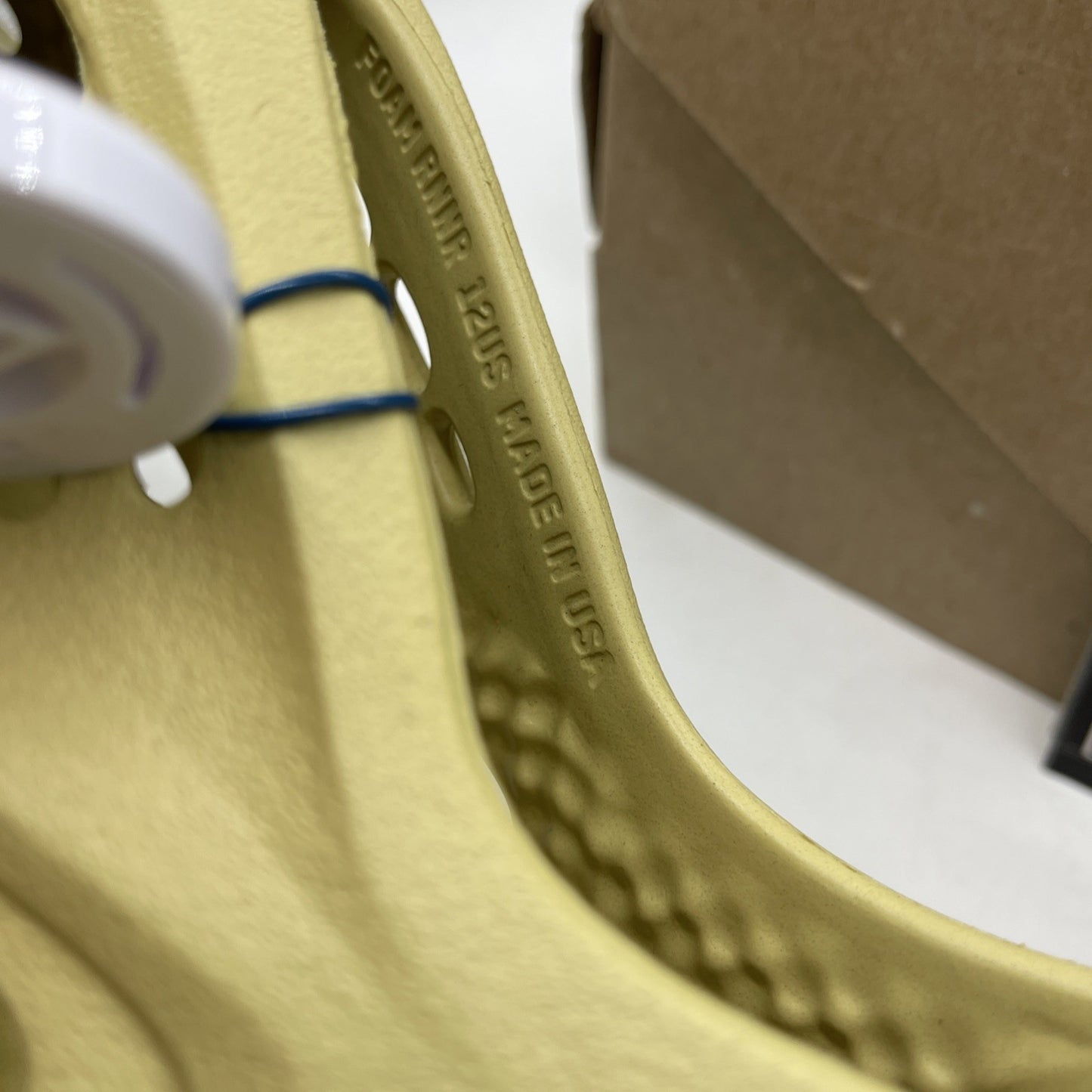 Size 12 - Adidas Yeezy Foam Runner Sulfur 2022 Yellow (GV6775)