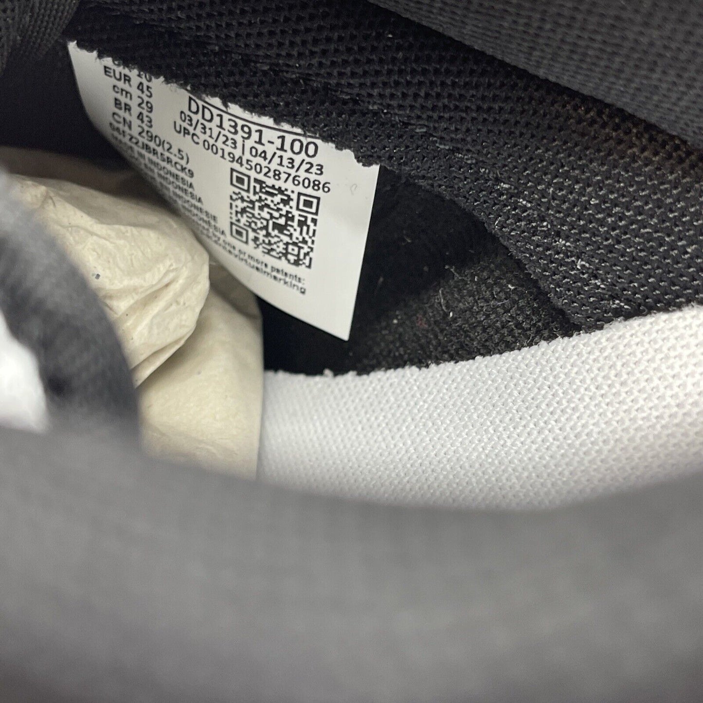 Size 11.5 - Nike Dunk Low Black White Leather (DD1391-100)