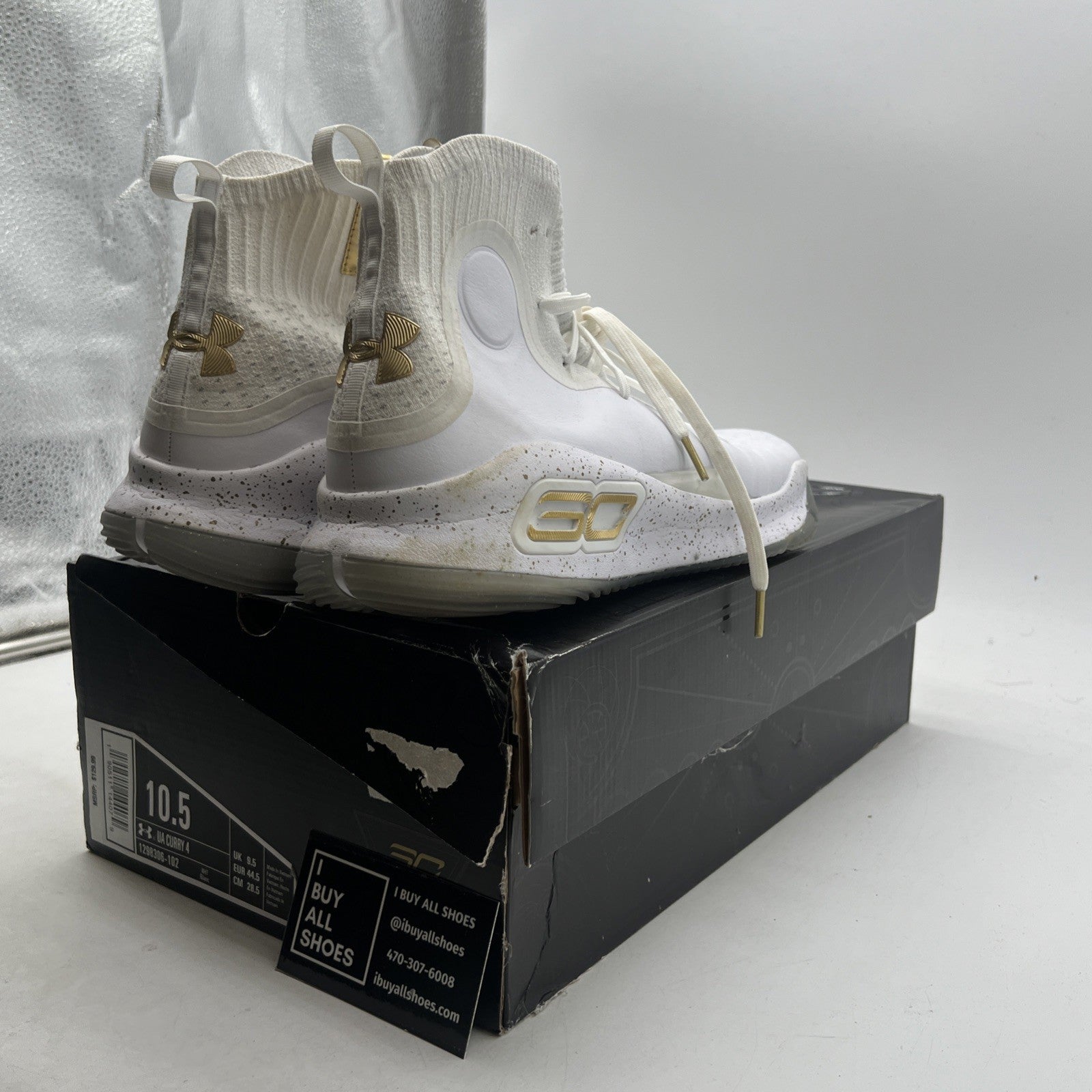 Size 10.5 - Under Armour Curry 4 2017 White Gold (1298306-102)