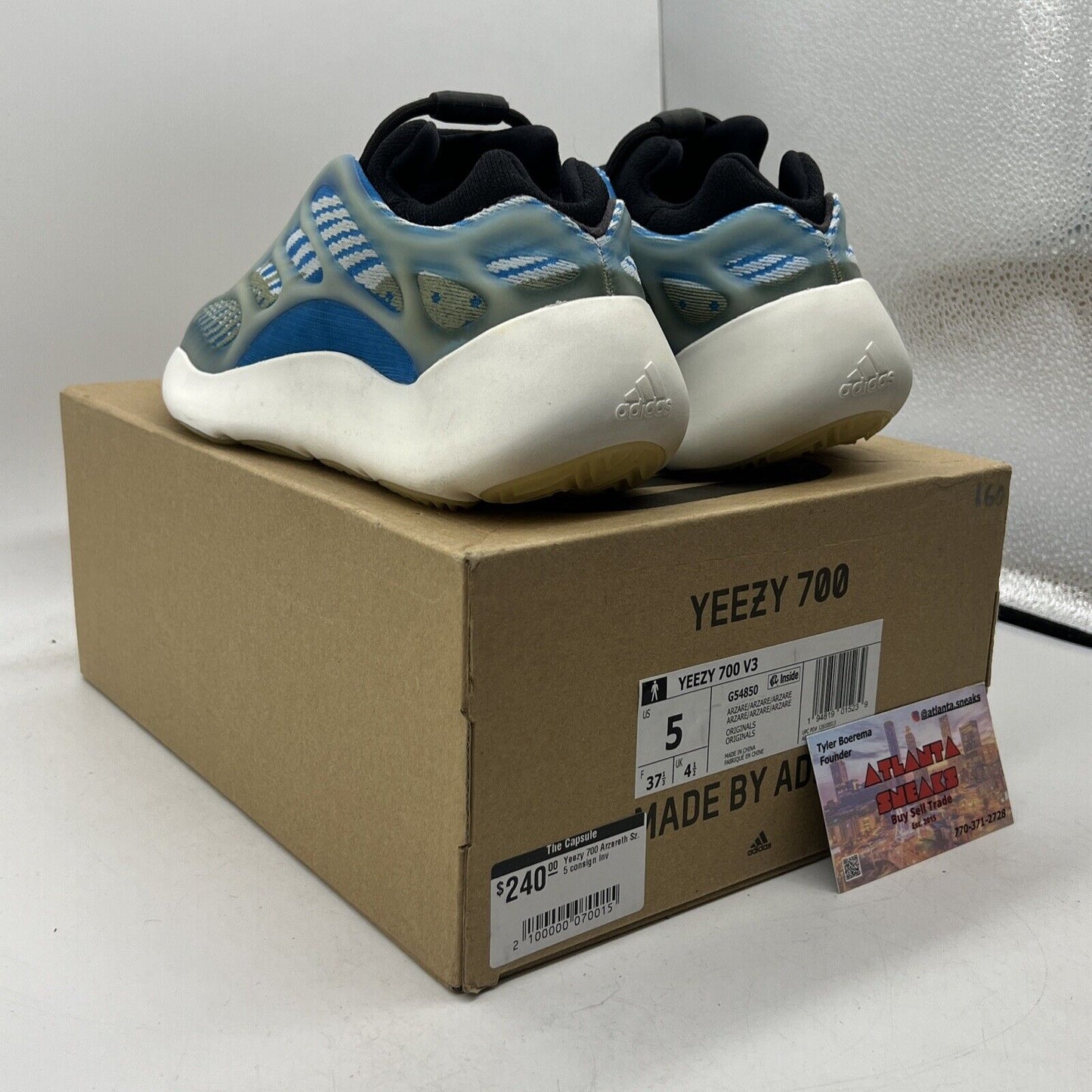 Size 5 - adidas Yeezy 700 V3 Arzareth Blue (G54850)