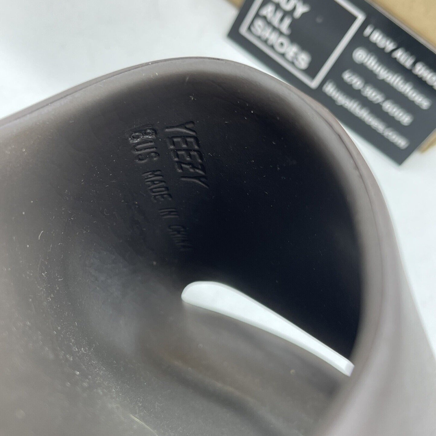 Size 8 - adidas Yeezy Slide Brown Rubber (GX6141)
