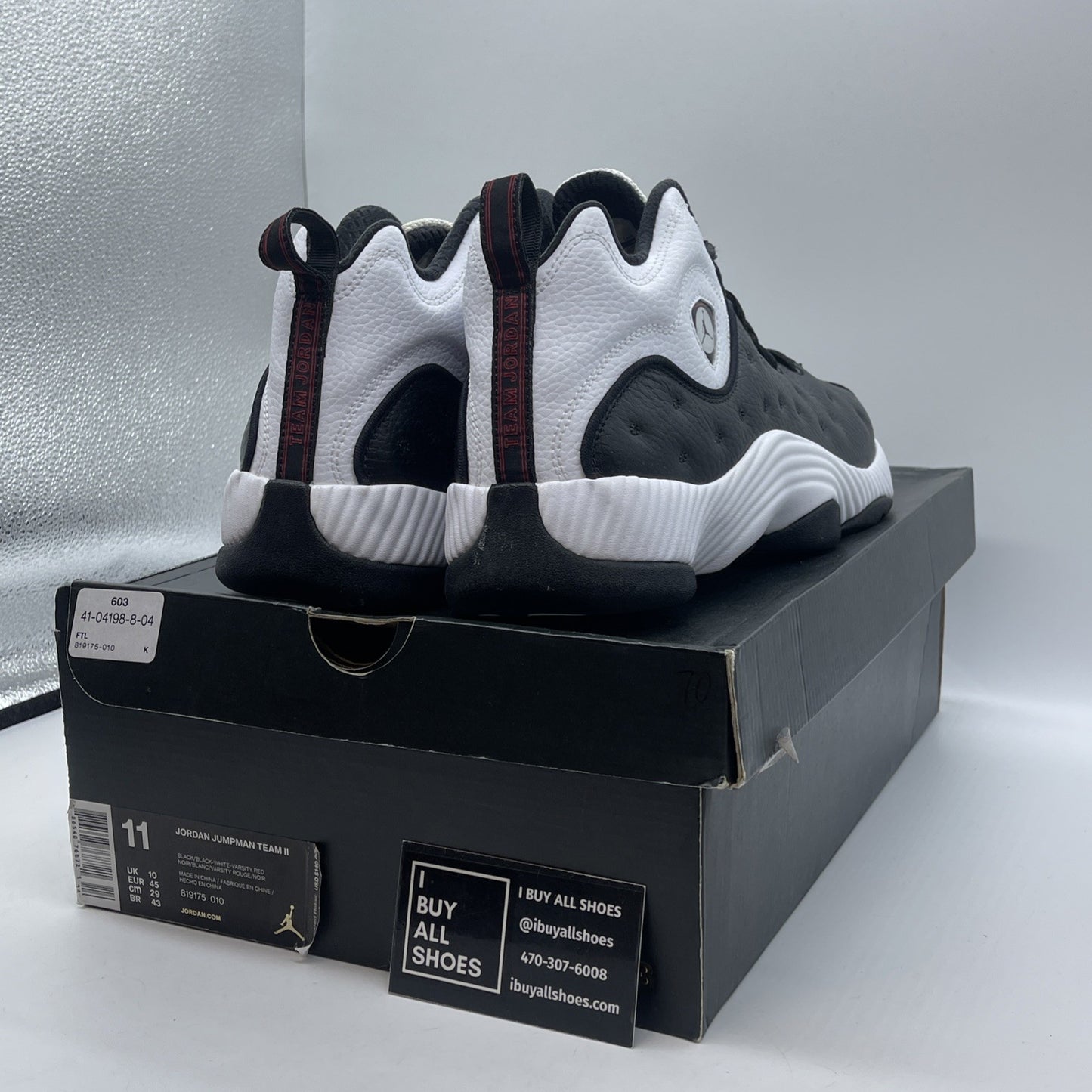 Size 11 - Jordan Jumpman Team 2 White Black Leather (819175-010)