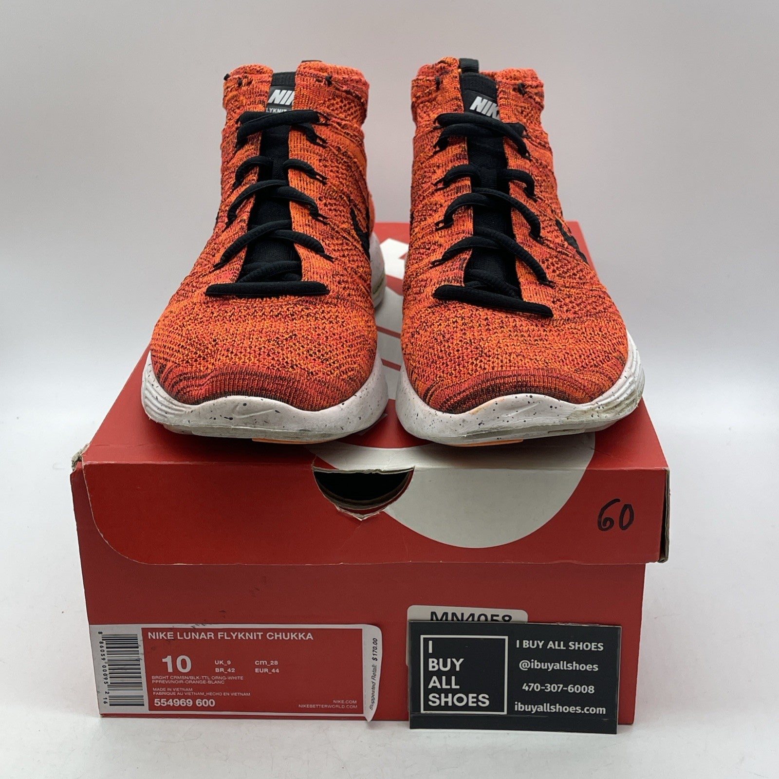Size 10 - nike flyknit chukka Lunarlon (554969-500)