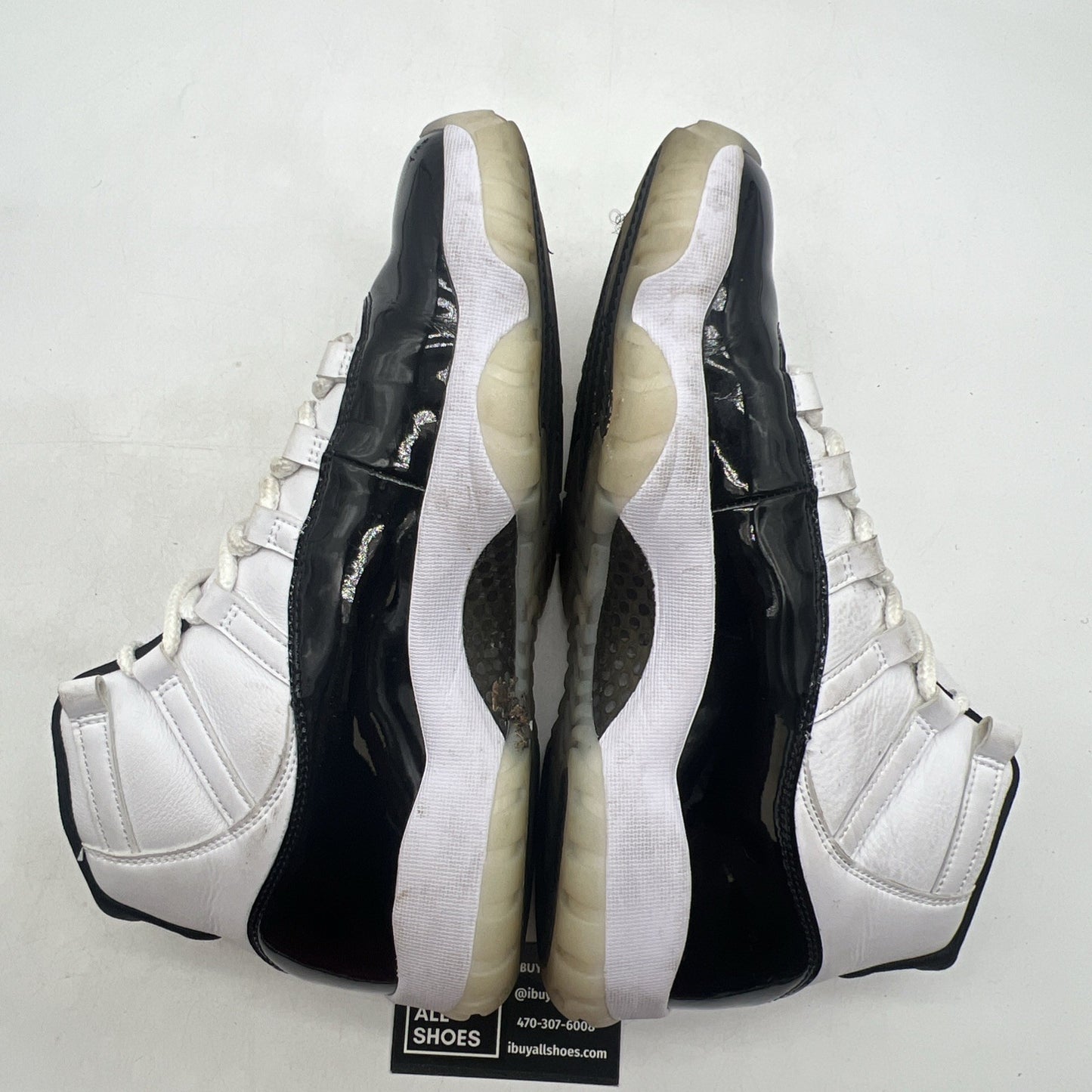 Size 10.5 - Air Jordan 11 Retro Mid Gratitude / Defining Moments (CT8012-170)