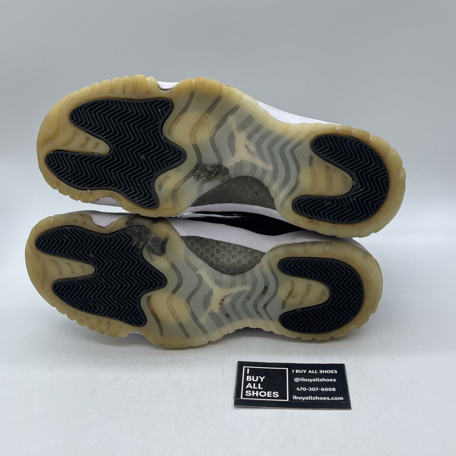 Size 11.5 - Air Jordan 11 Retro Mid Gratitude / Defining Moments (CT8012-170)