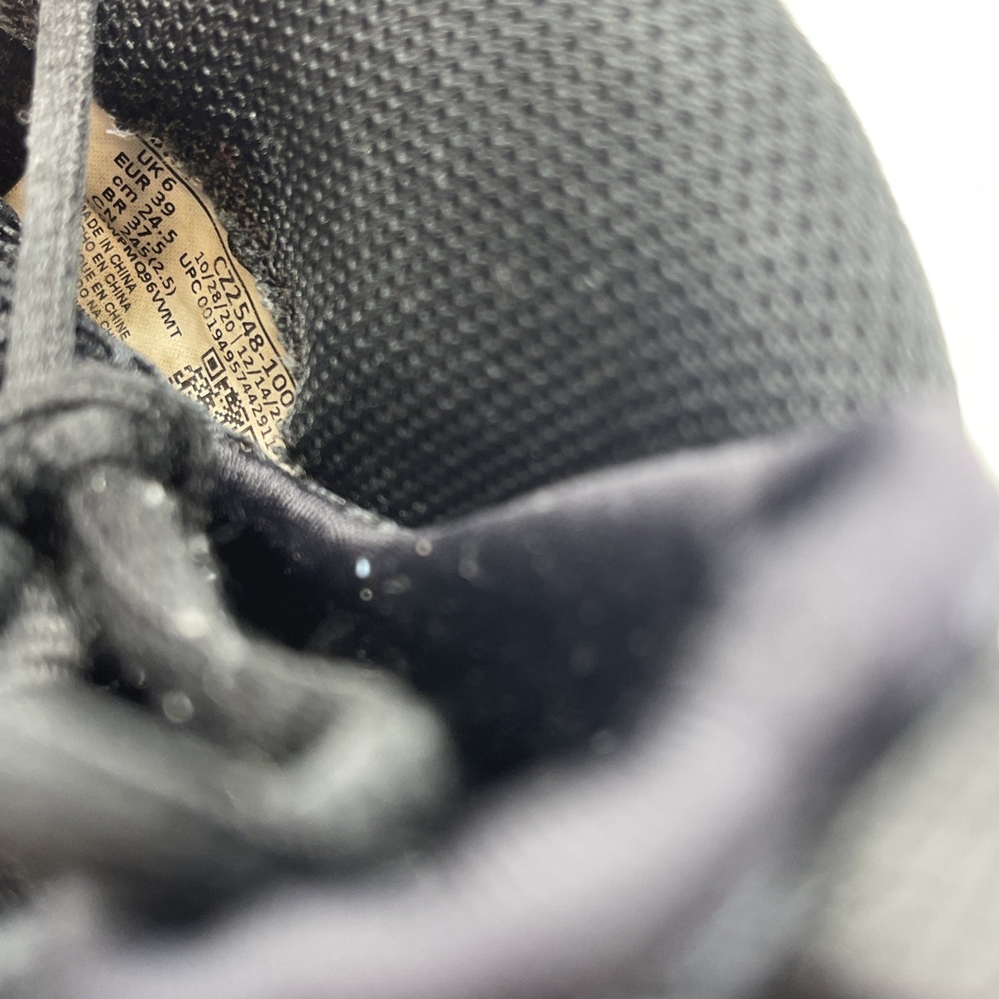 Size 6.5Y (GS) - Nike Little Posite One Mid Orlando Home (CZ2548-100)