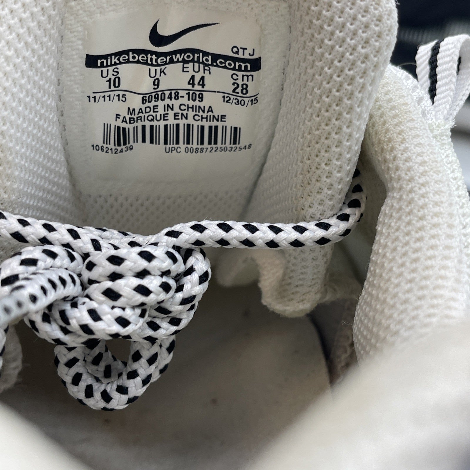 Size 10 - Nike Air Max 95 White Black (609048-109)