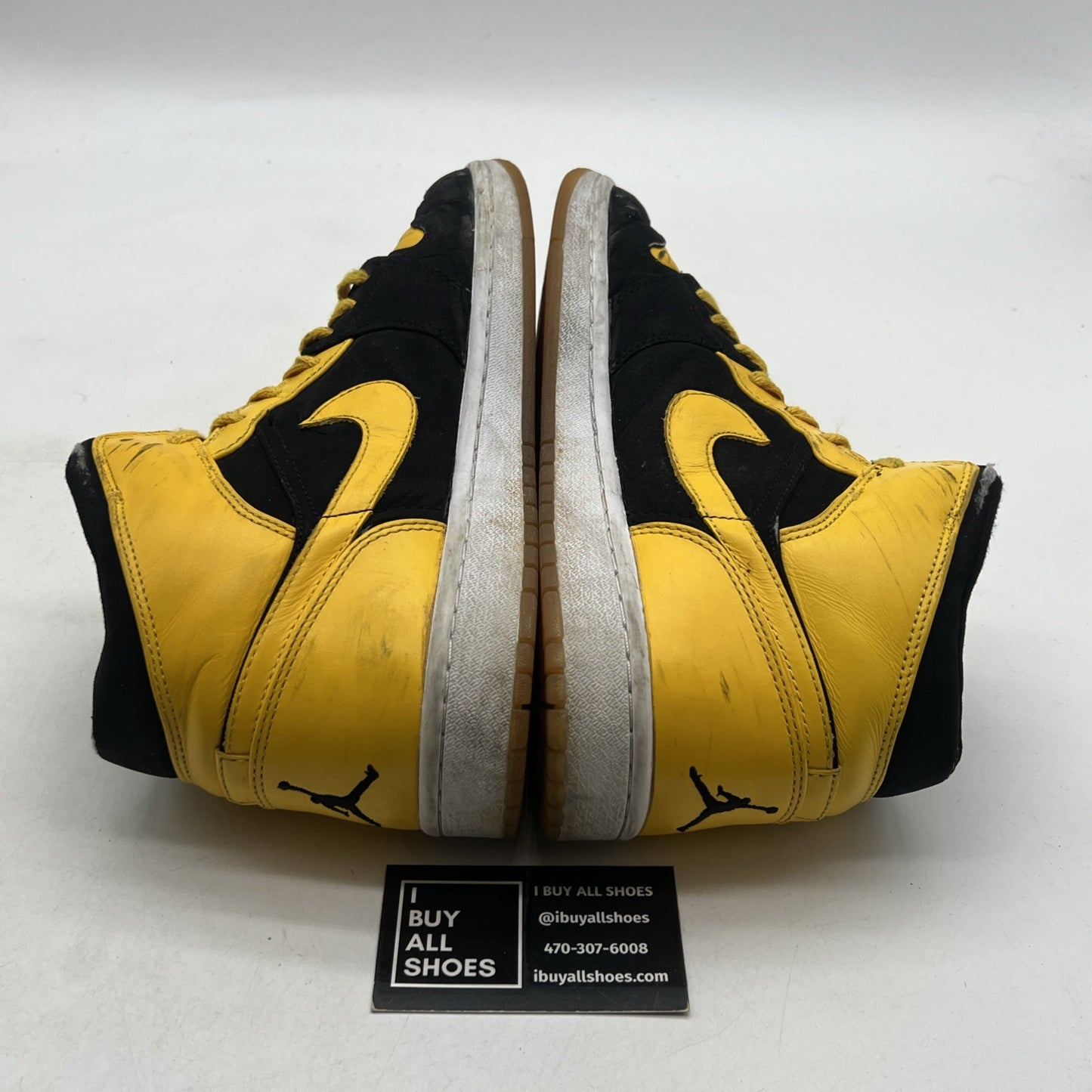 Size 11 - Air Jordan 1 Retro New Love (136085-072)