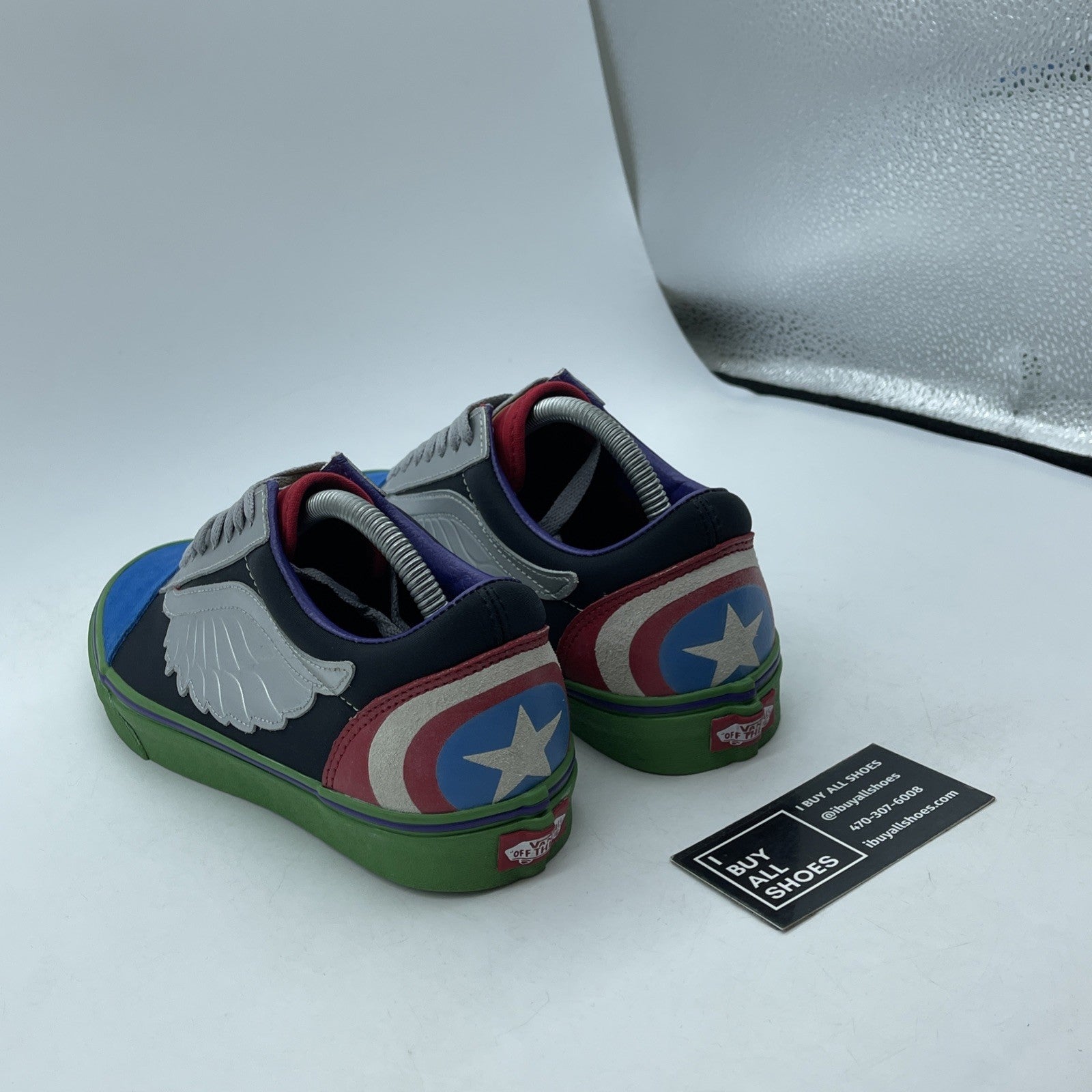 Size 9 - Vans Marvel Avengers Old Skool Captain America Suede (721356)