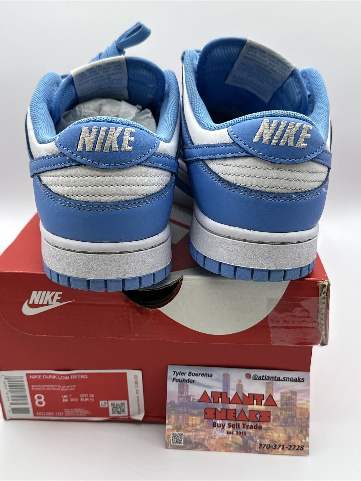 Size 8 - Nike Dunk Low UNC 2021