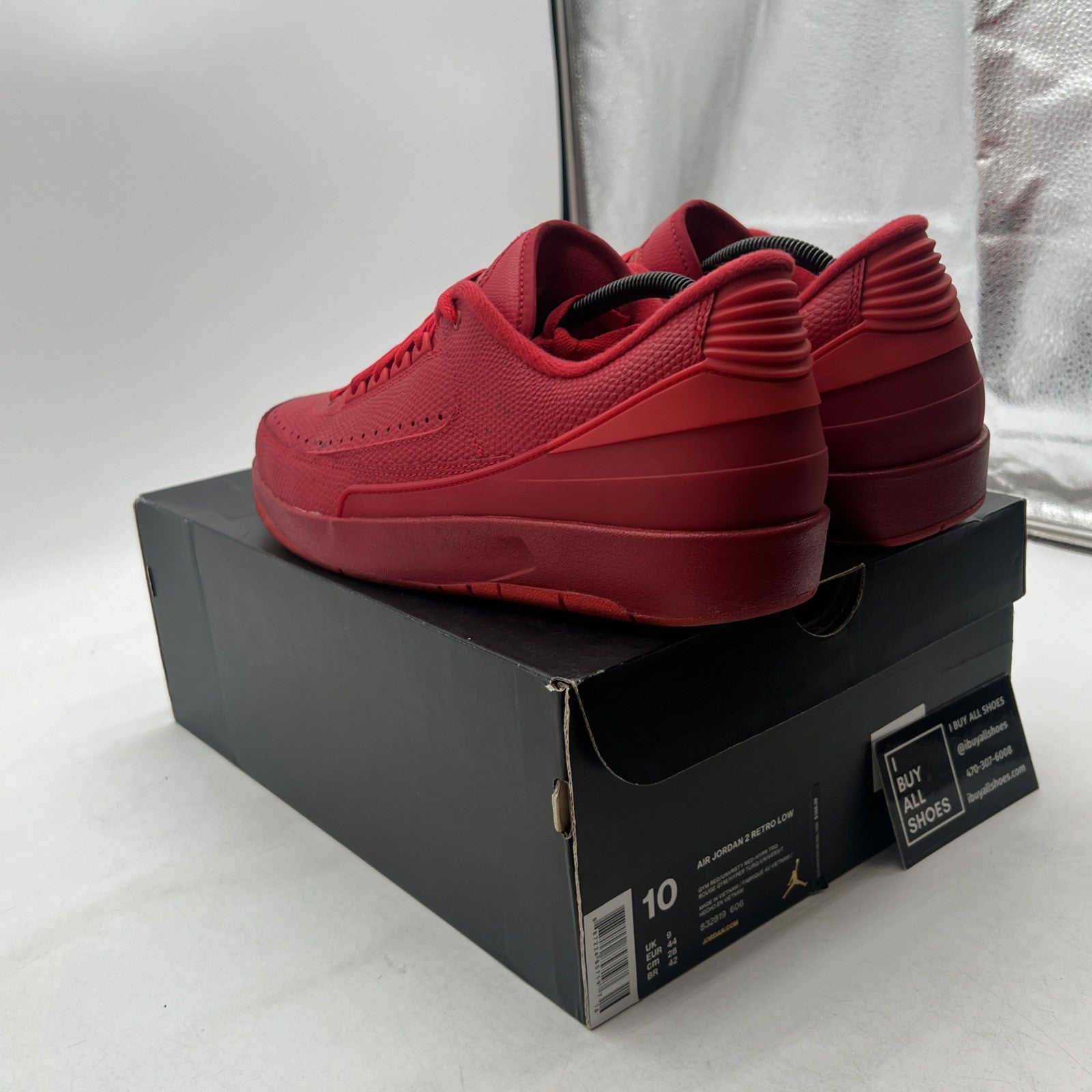 Size 10 - Air Jordan 2 Retro Low Gym Red (832819-606)
