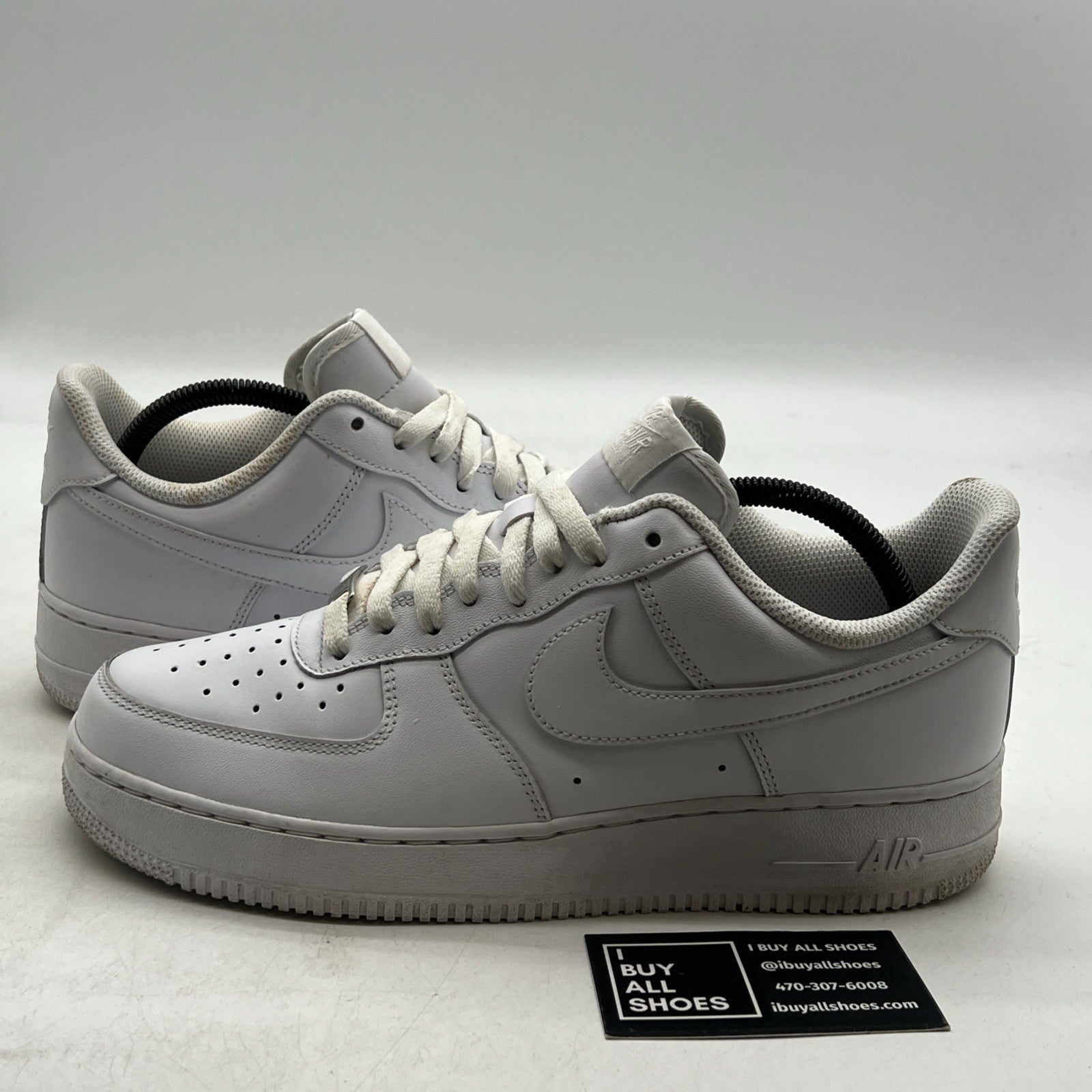 Size 9 - Nike Air Force 1 '07 Low Triple White (CW2288-111)