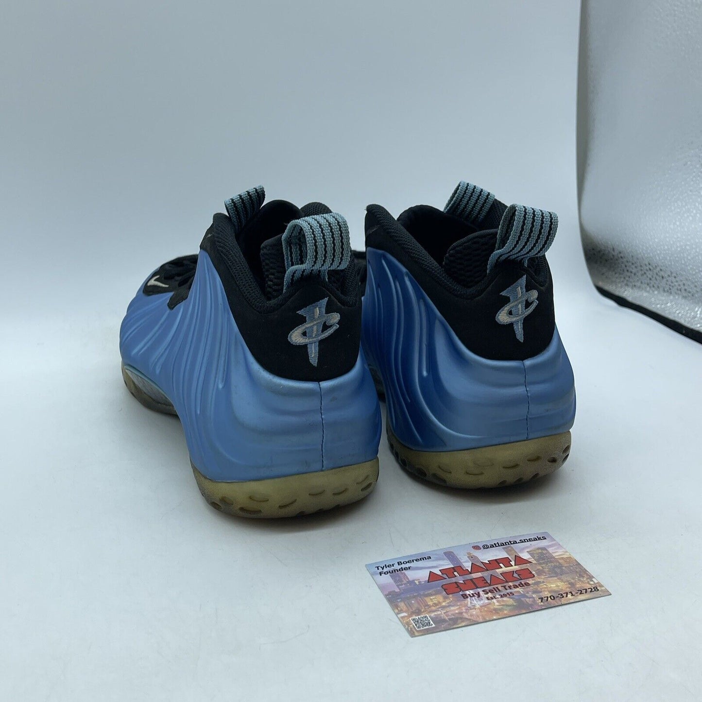 Size 8.5 - Nike Air Foamposite One University Blue Black Suede (314996-402)
