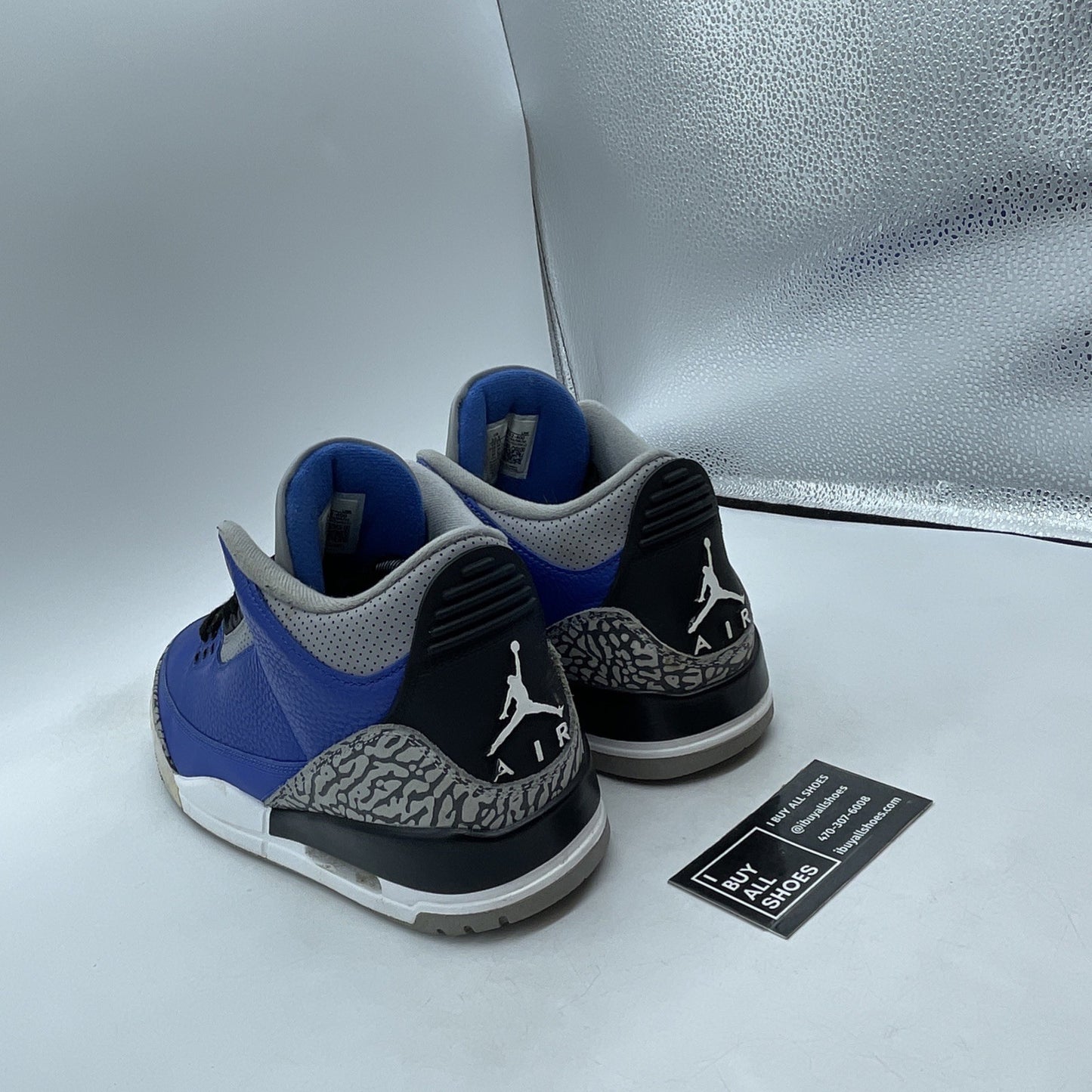 Size 10.5 - Air Jordan 3 Retro Varsity Royal 2020 (CT8532-400)