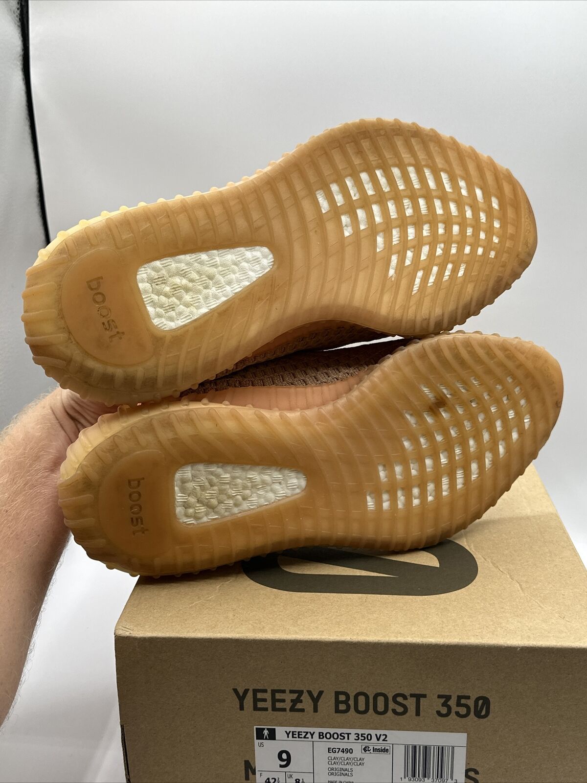 Size 9 - adidas Yeezy Boost 350 V2 Clay 2019