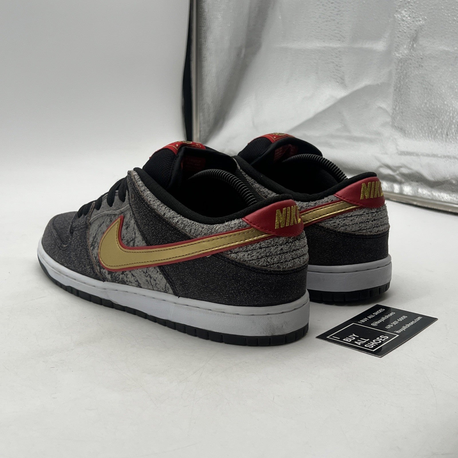 Size 9.5 - Nike Dunk Premium SB QS Low Beijing (504750-077)