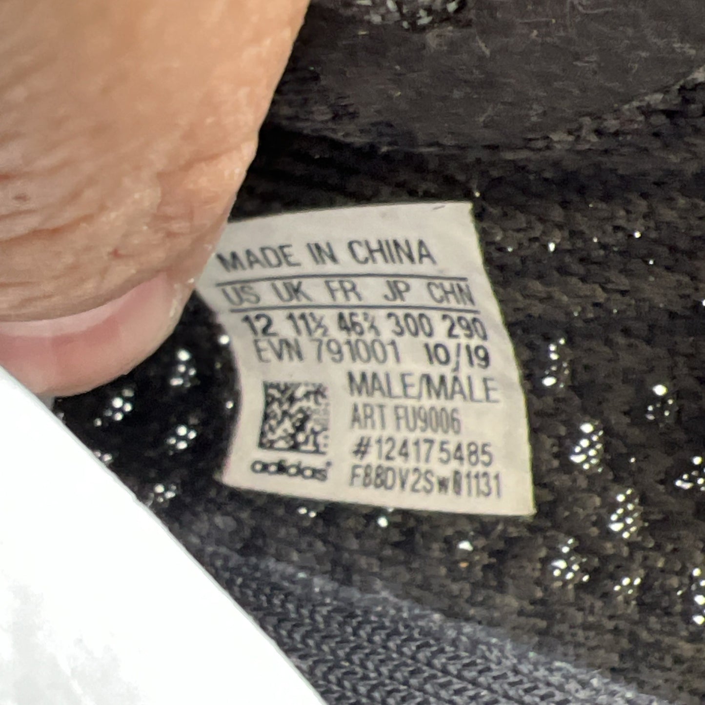 Size 12 - adidas Yeezy Boost 350 V2 Low Black Non-Reflective (FU9006)