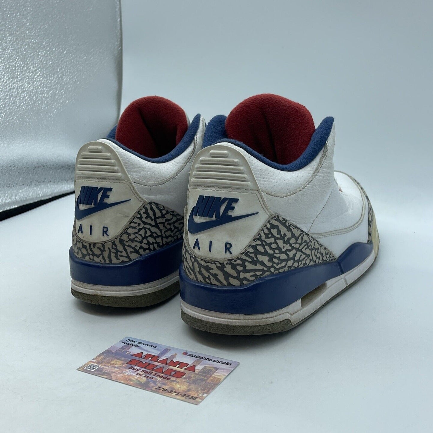 Size 8 - Jordan 3 Retro OG Mid True Blue Gray White (854262-106)