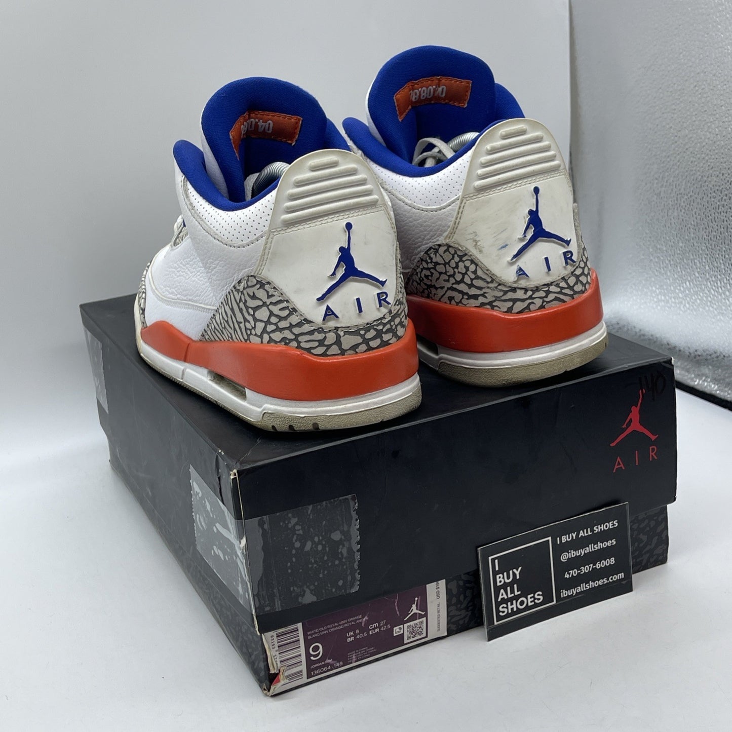 Size 9 - Air Jordan 3 Retro Knicks White Orange Grey Suede Leather (136064-148)