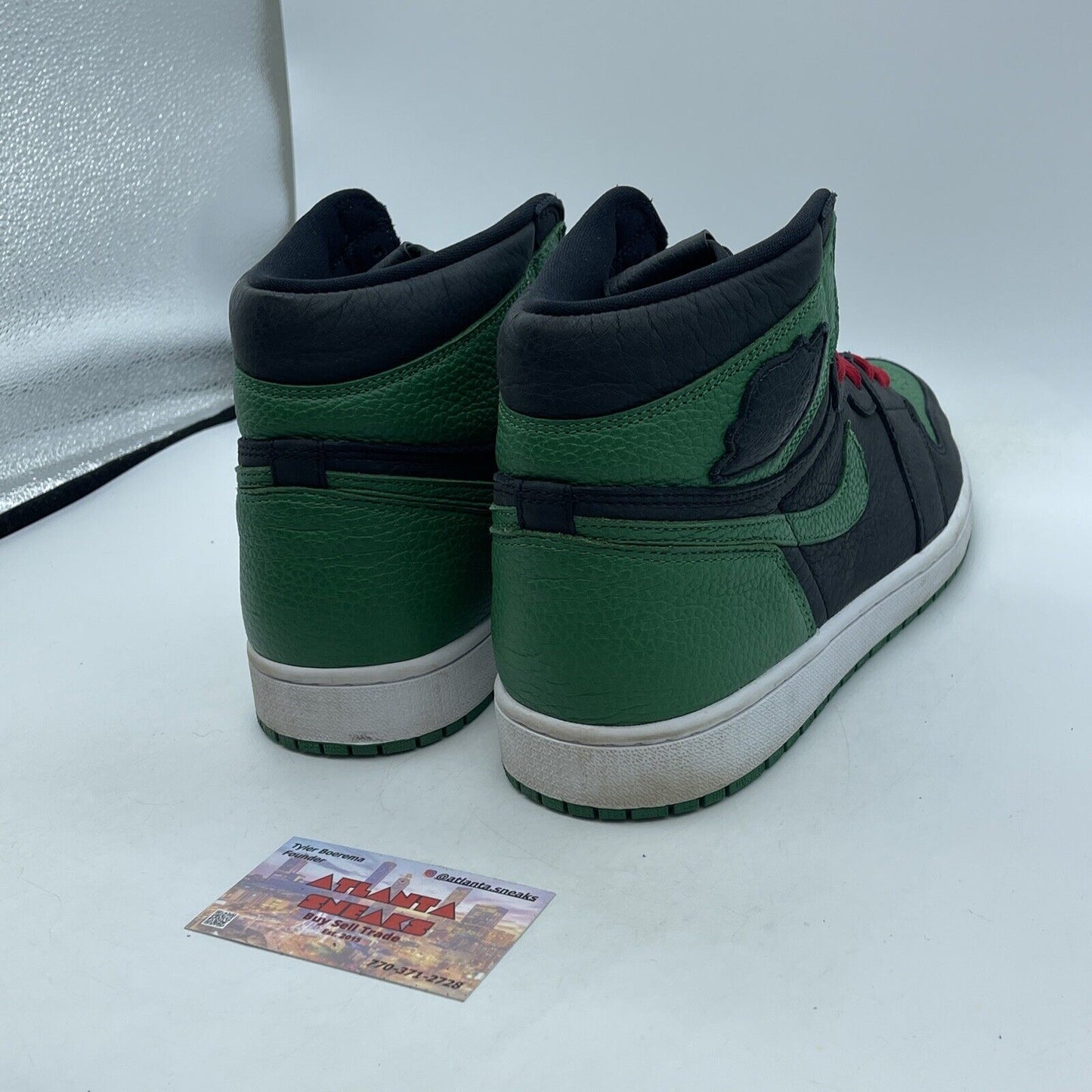 Size 12 - Jordan 1 Retro OG High Pine Green 2.0 Black Leather (555088-030)