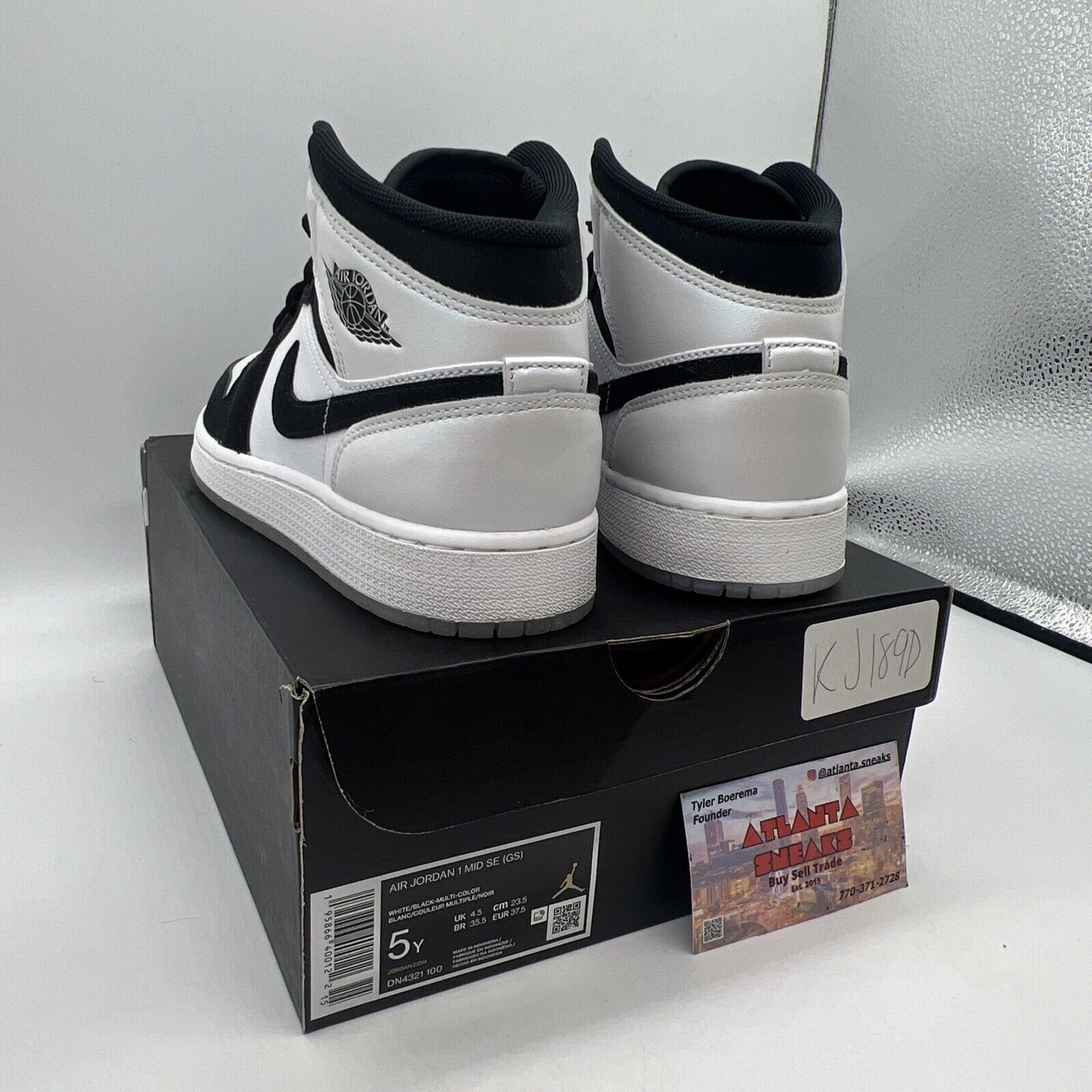 Size 5 - Jordan 1 Mid SE Diamond Brand New Og All