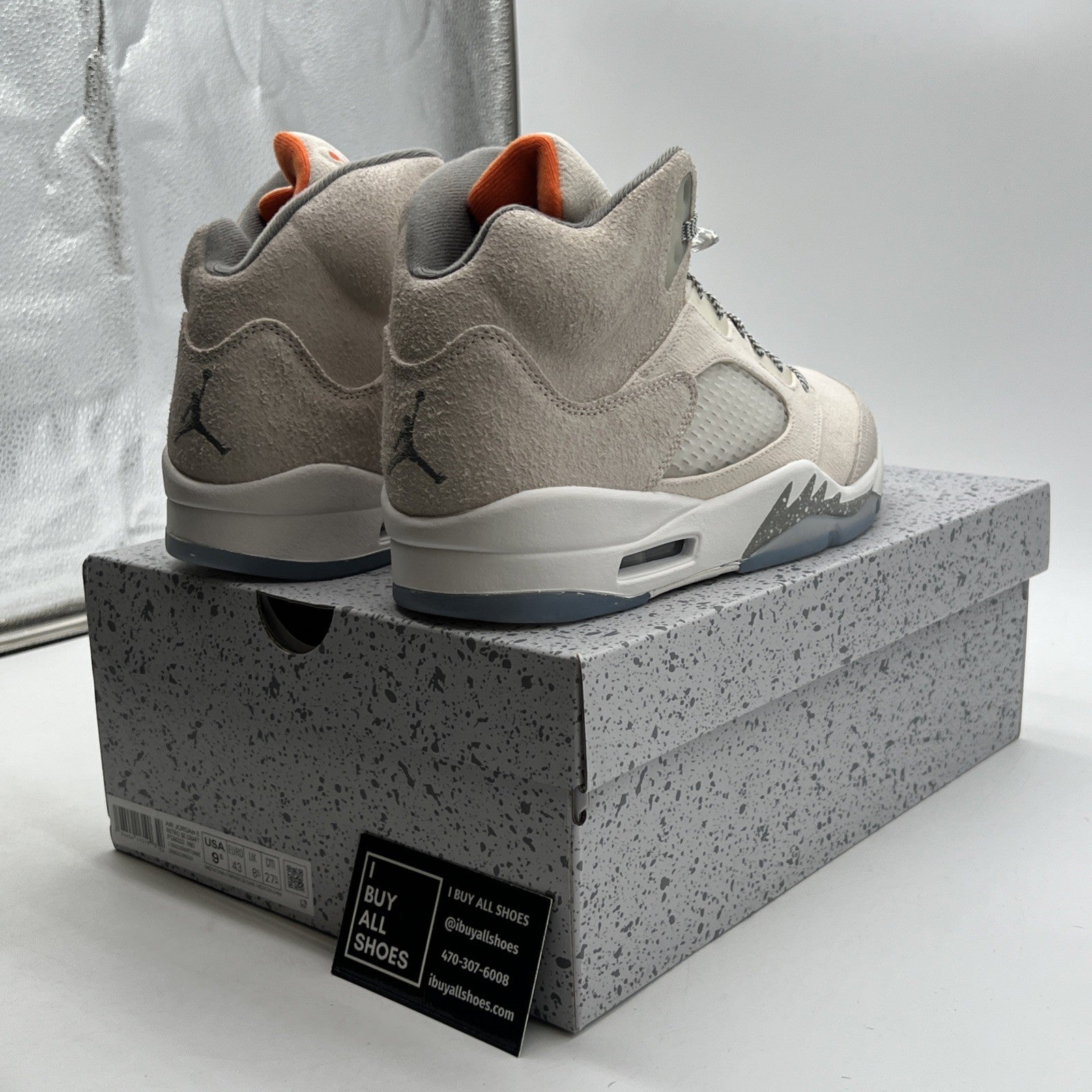 Size 9.5 - Air Jordan 5 Retro SE Craft Light Orewood Brown (FD9222-180)