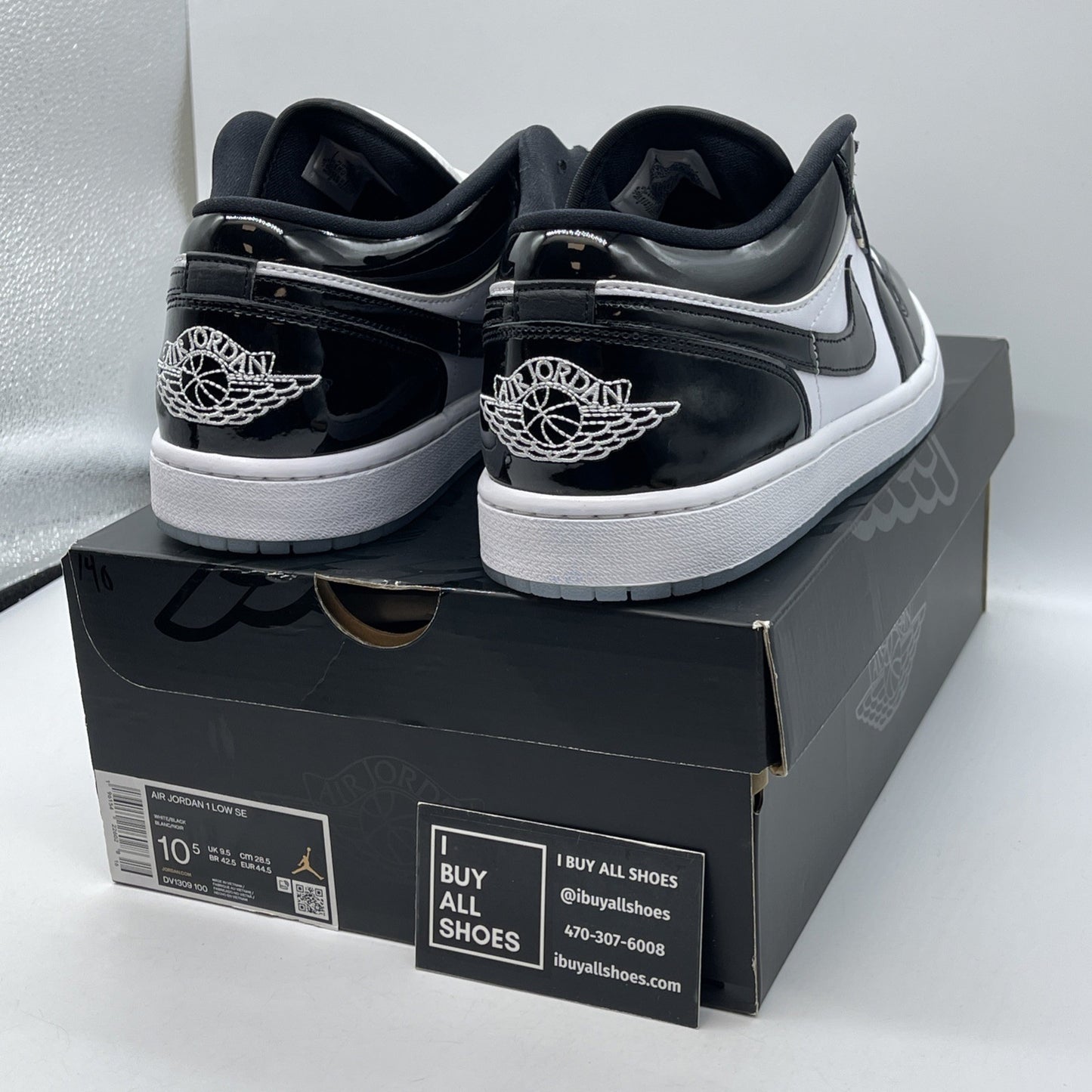 Size 10.5 - Jordan 1 Low SE Concord Black White Leather (DV1309-100)
