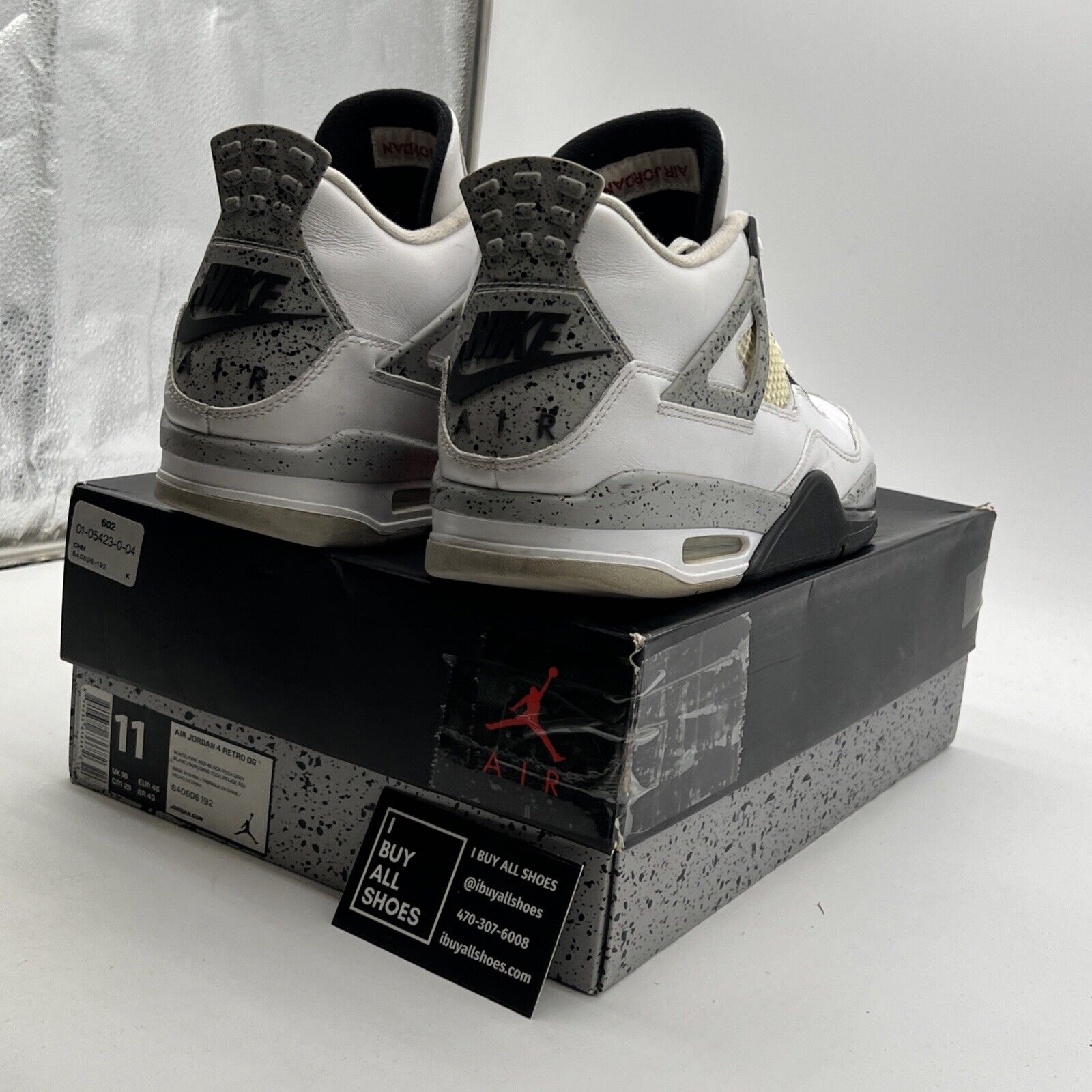 Size 11 - Air Jordan 4 Retro OG Mid White Cement (840606-192)