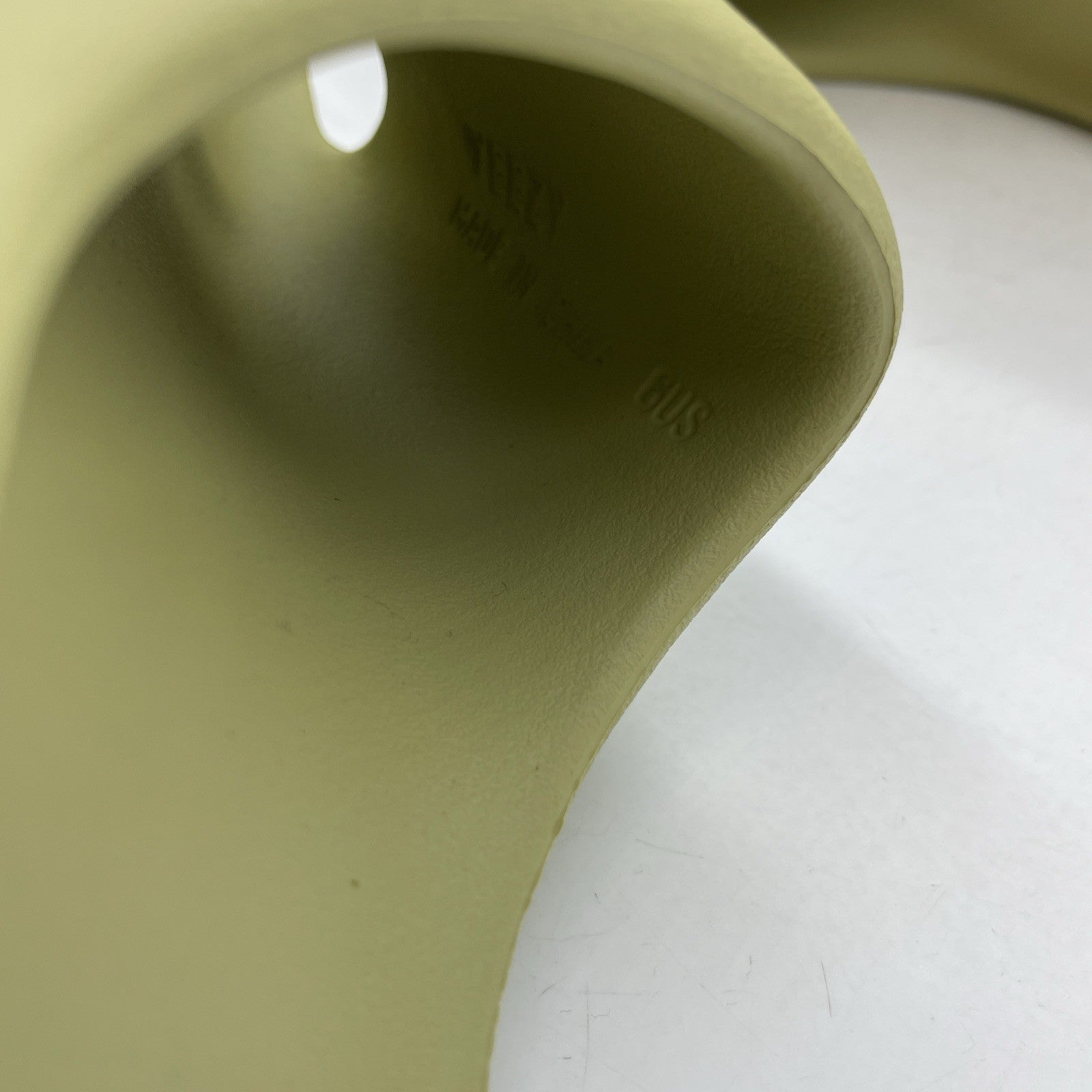 Size 6 - Adidas Yeezy Slide Resin 2022 (FZ5904)