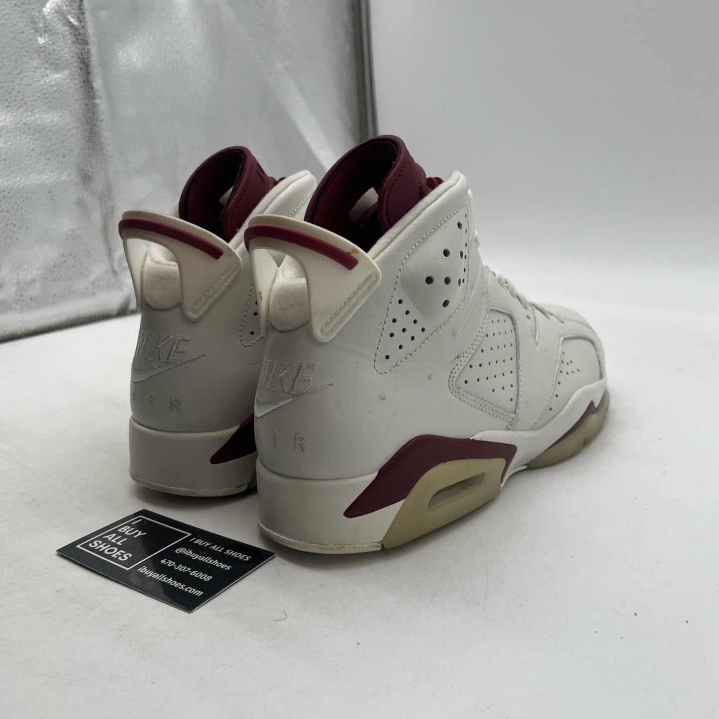 Size 9.5 - Air Jordan 6 Retro 2015 Maroon (384664-116)