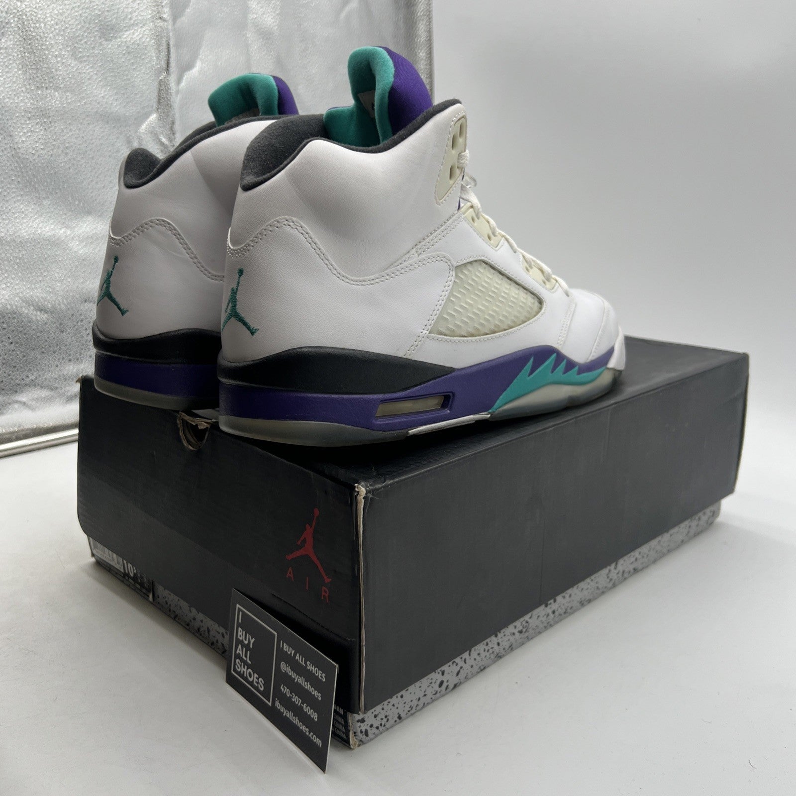 Size 10.5 - Air Jordan 5 Retro Grape 2013 (136027-108)