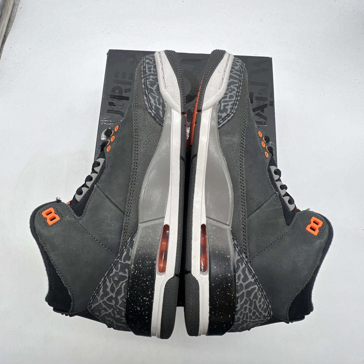 Size 8.5 - Air Jordan 3 Retro 2023 Mid Fear (CT8532-080)