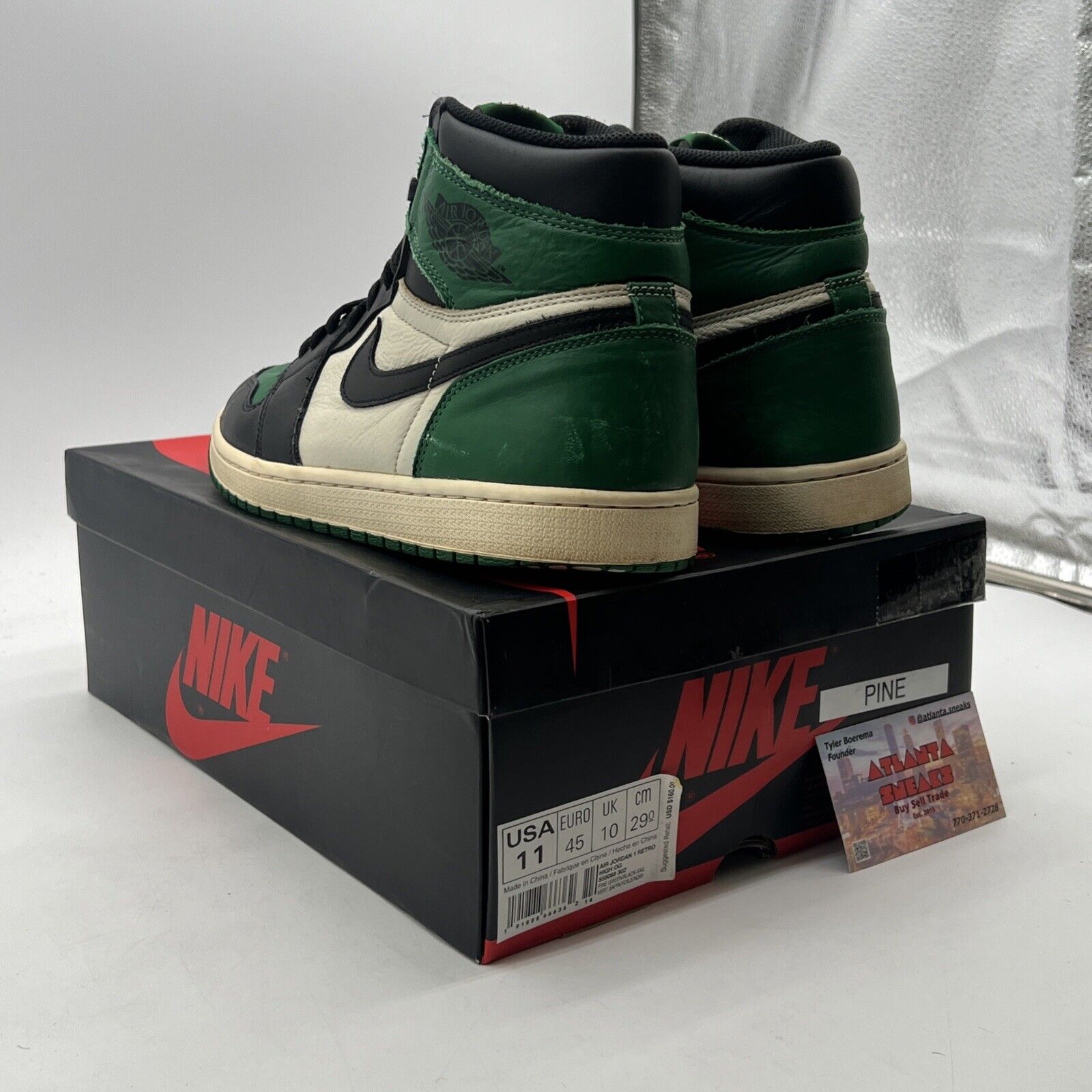 Size 11 - Air Jordan 1 Retro High OG Pine Green 2018 (555088-302)