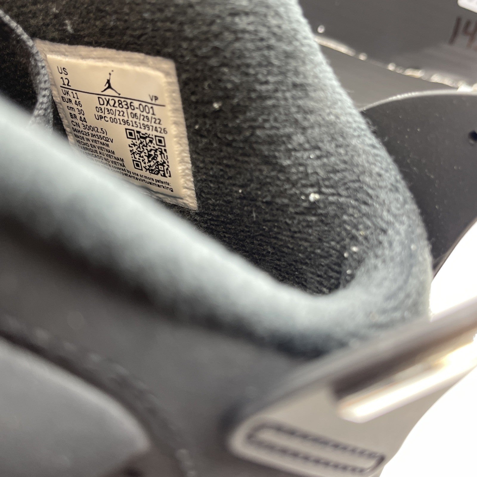 Size 12 - Air Jordan 6 Retro Mid Chrome (DX2836-001)