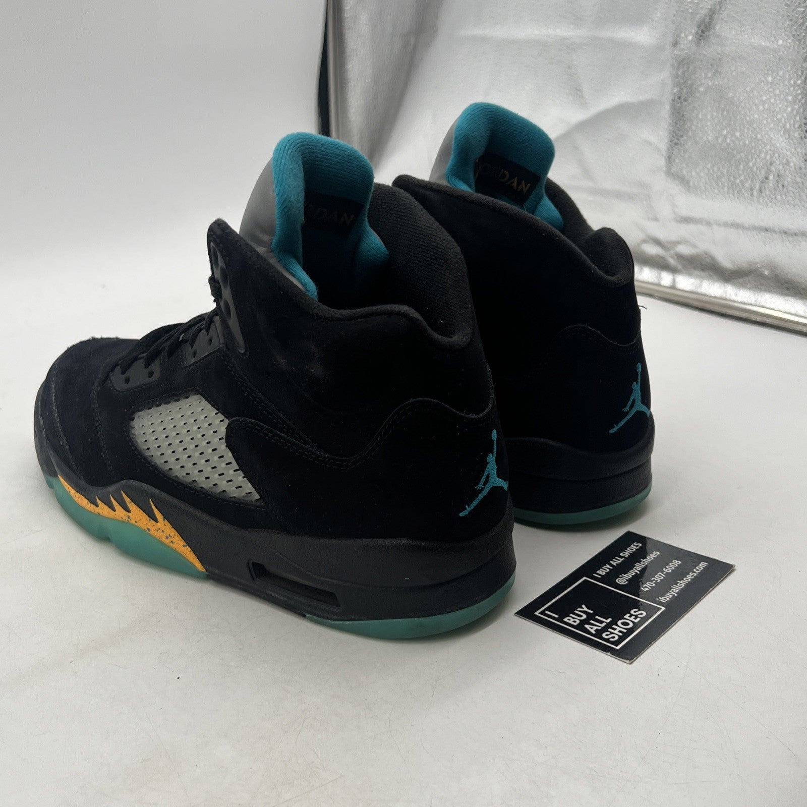 Size 9 - Air Jordan 5 Retro Mid Aqua (DD0587-047)