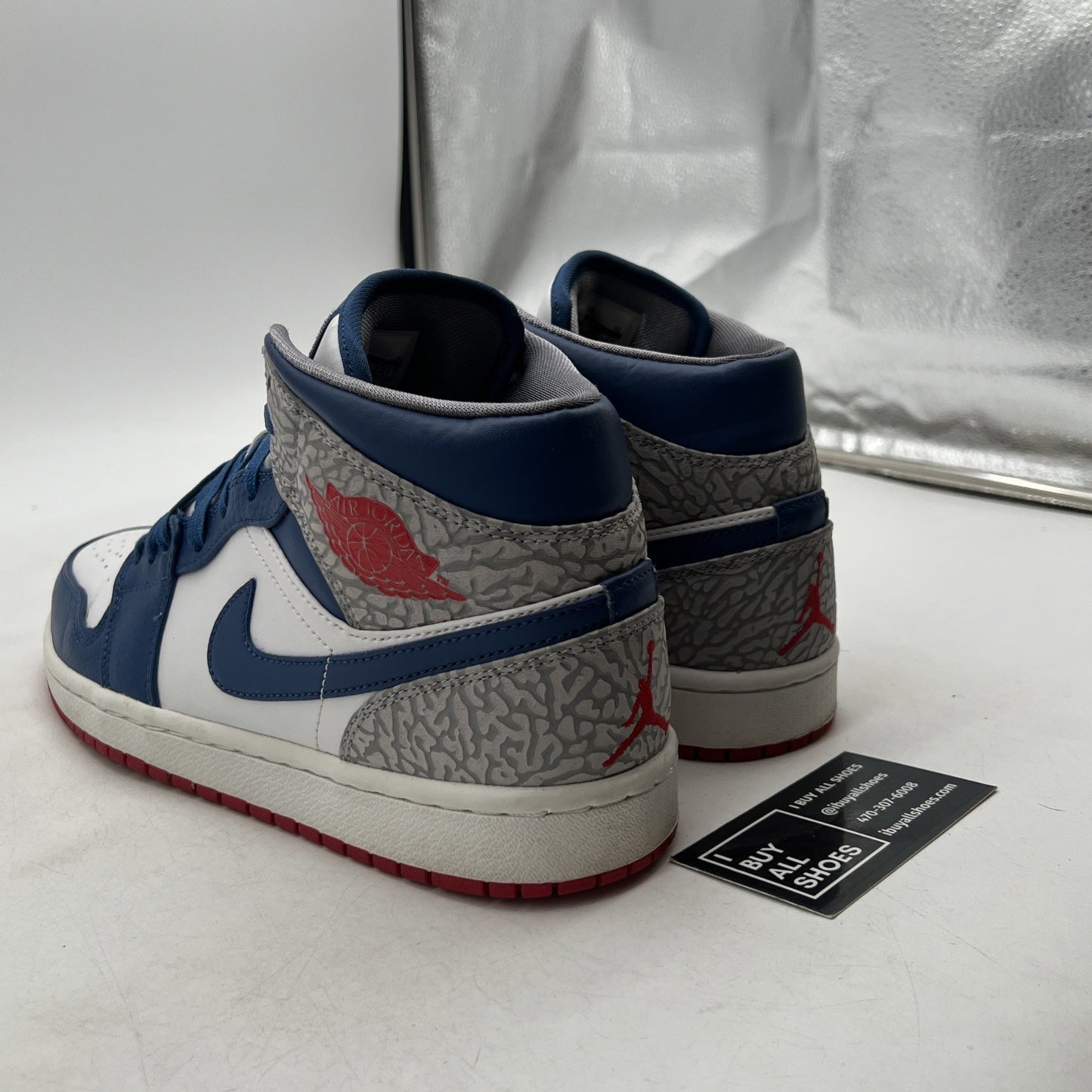 Size 9.5 - Air Jordan 1 Mid True Blue (554724-107)