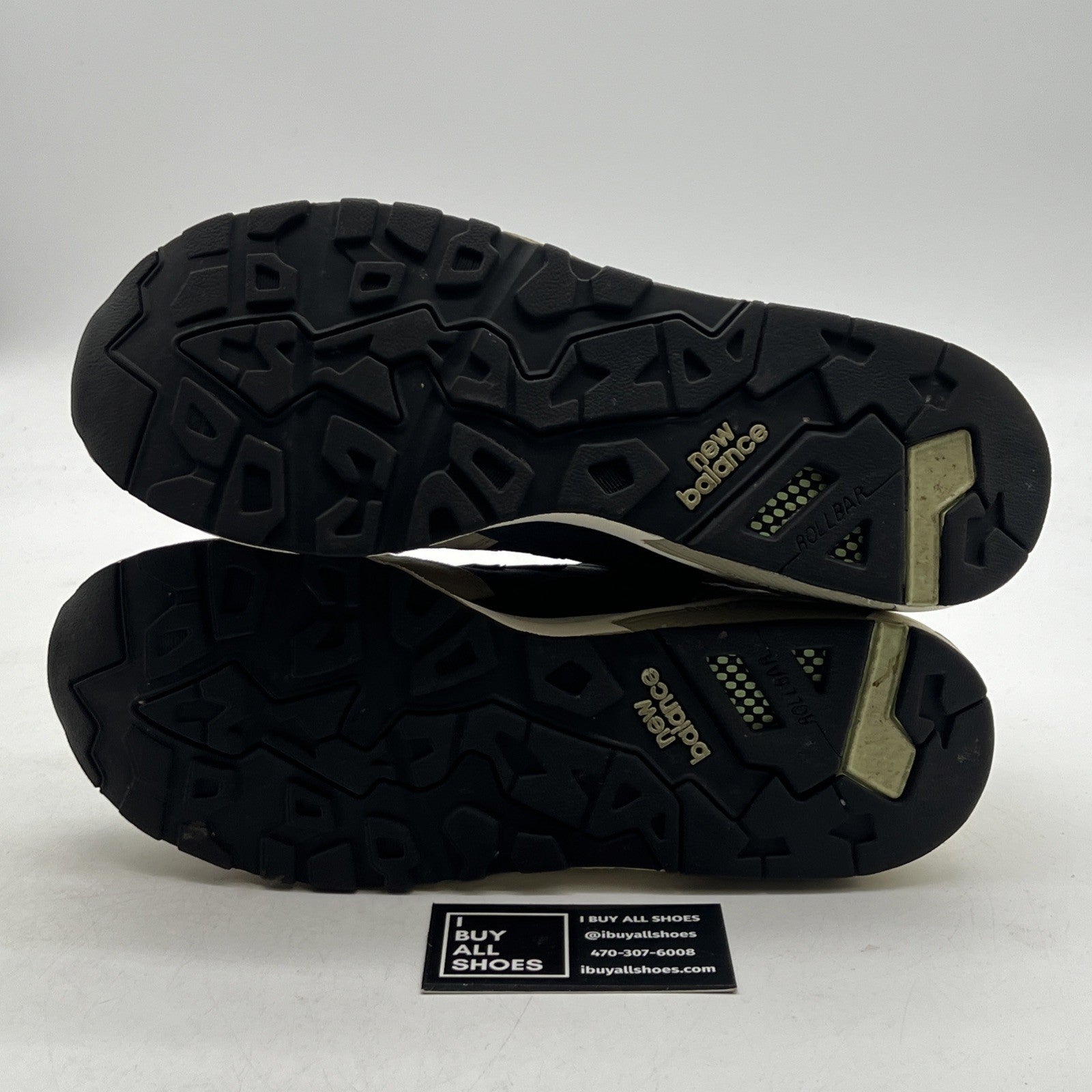 Size 9.5 - New Balance 585 Gray - (M585TR)