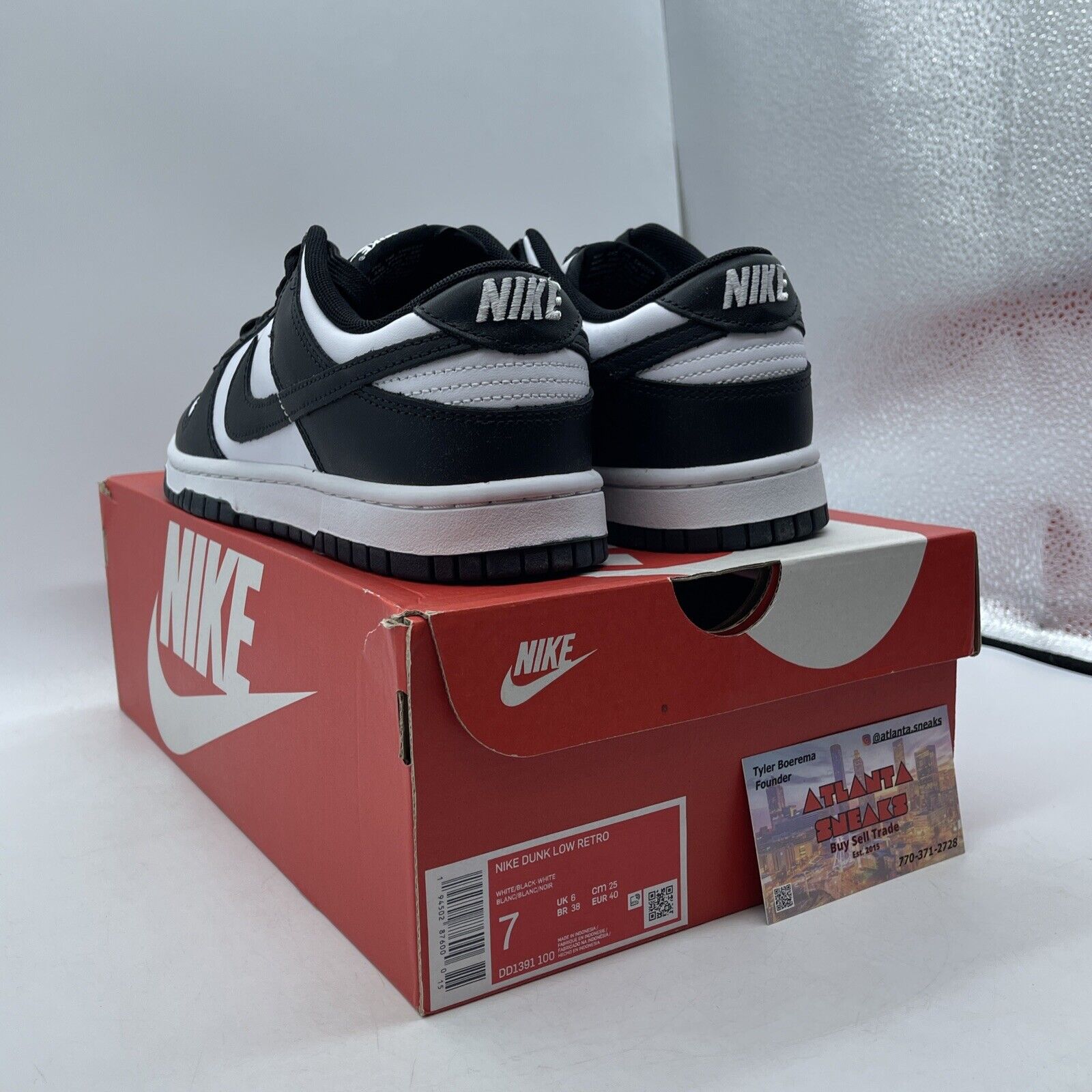 Size 7 - Nike Dunk Low Black White