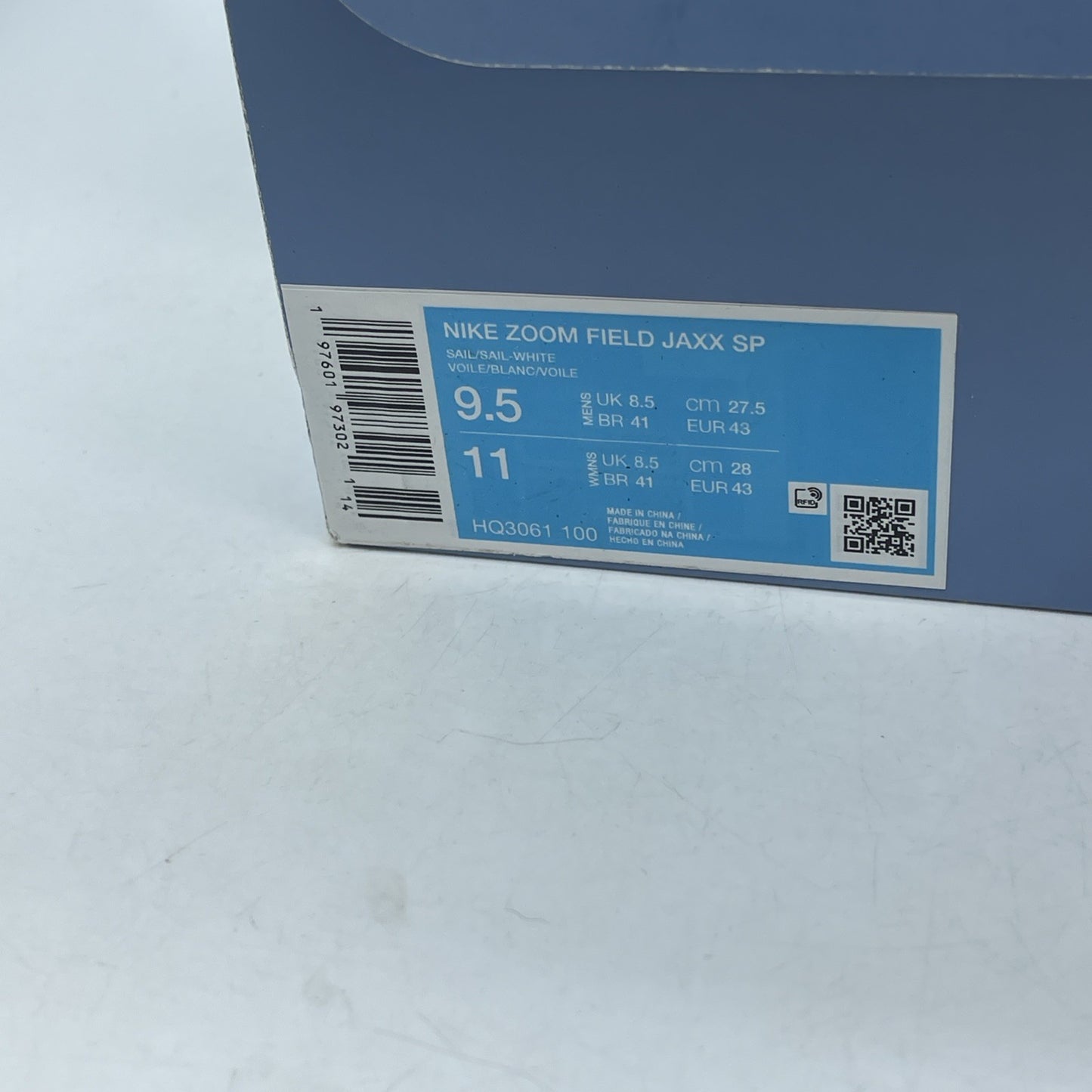 Size 9.5 - Nike Travis Scott x Zoom Field Jaxx SP Sail (HQ3061-100)