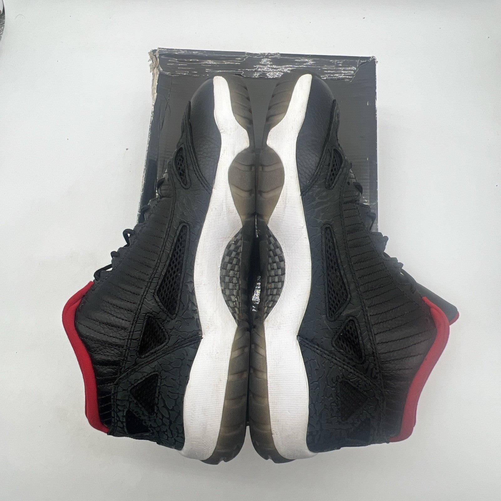 Size 11 - Air Jordan 11 Retro IE 2011 Low Black Charcoal Red (306008-001)
