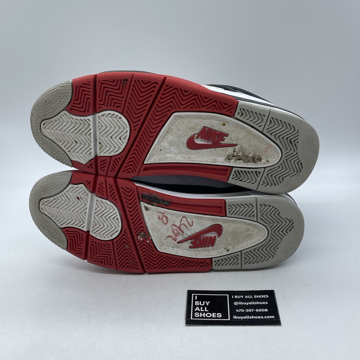 Size 10 - Jordan 4 Retro OG Mid Fire Red Black White Leather (DC7770-160)