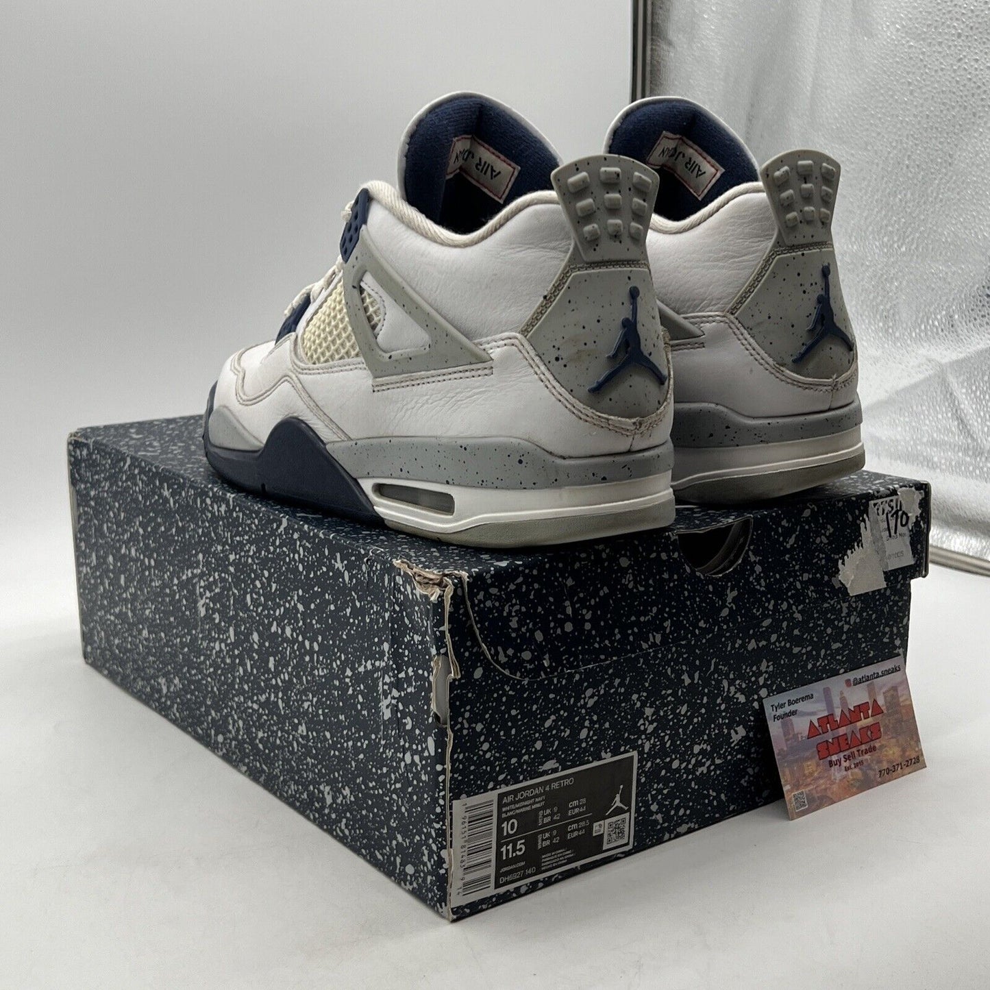 Size 10 - Jordan 4 Retro Mid Midnight Navy (DH6927-140)