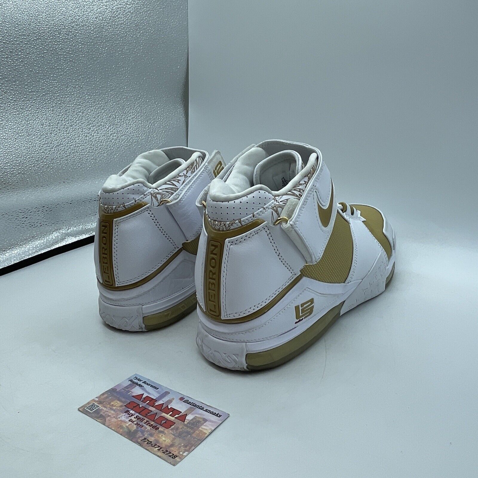 Size 9.5 - Nike Zoom Lebron 2 Retro 2022 Maccabi Gold White Leather (DJ4892-100)